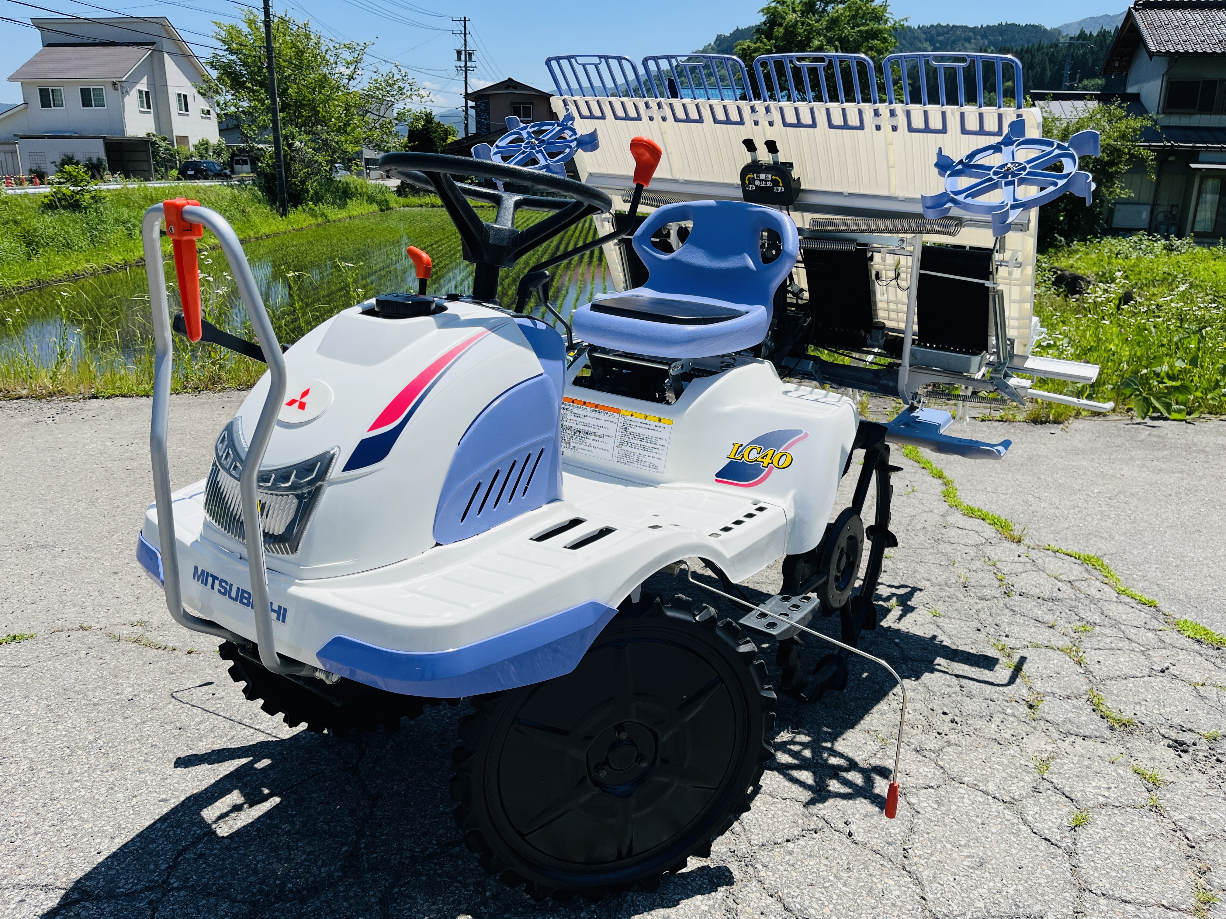 三菱マヒンドラ農機 中古田植機 LC40の商品画像1