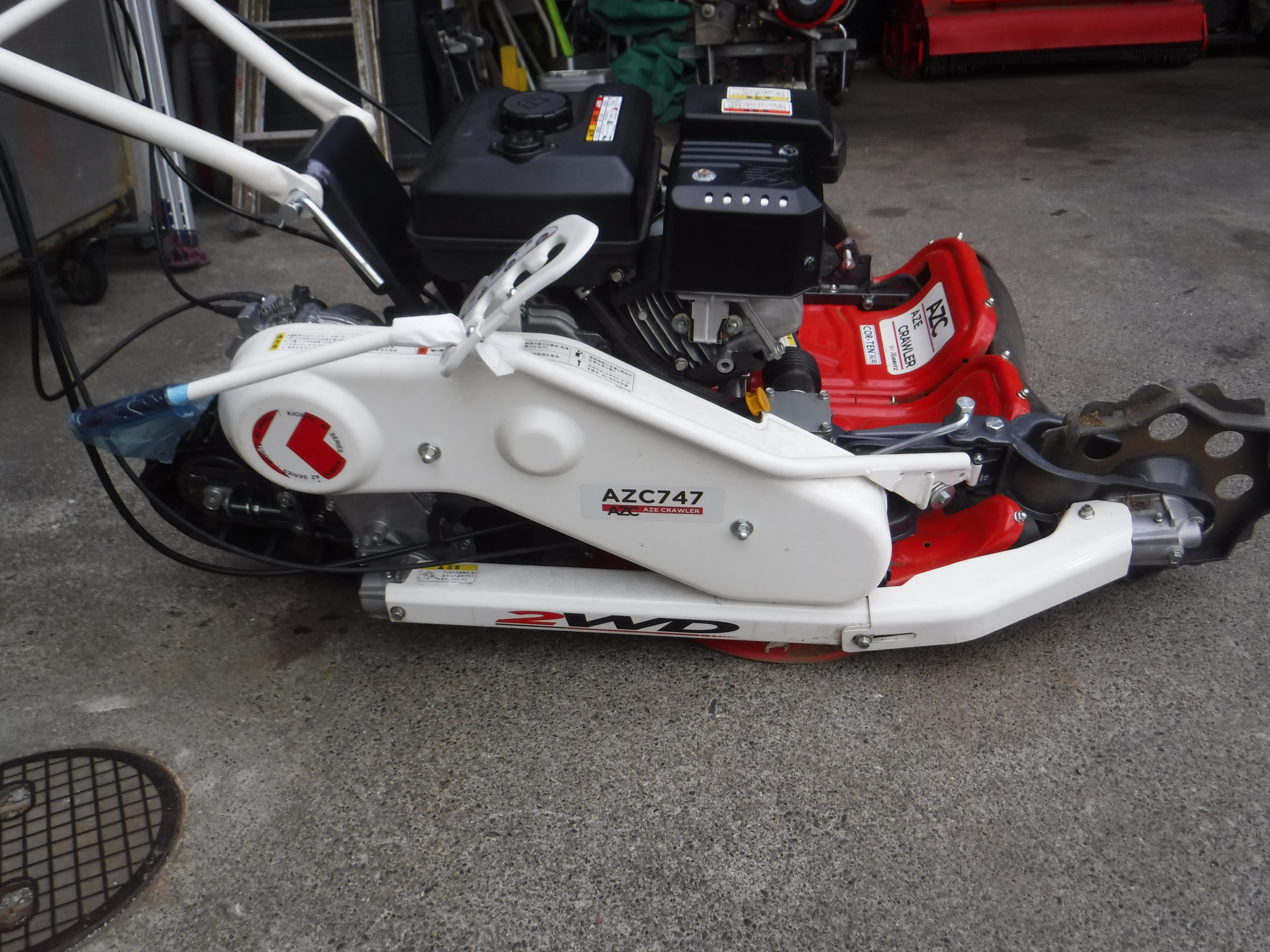 共立 中古草刈機 AZC747の商品画像1