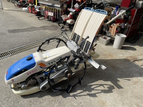 イセキ 中古田植機 PC2S-70の商品画像1