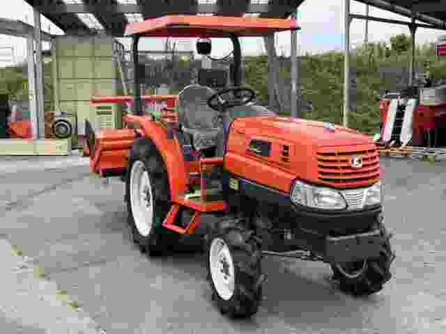 クボタ 中古トラクター KL230-BMARL5Kの商品画像1