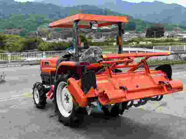 クボタ 中古トラクター KL230-BMARL5Kの商品画像2