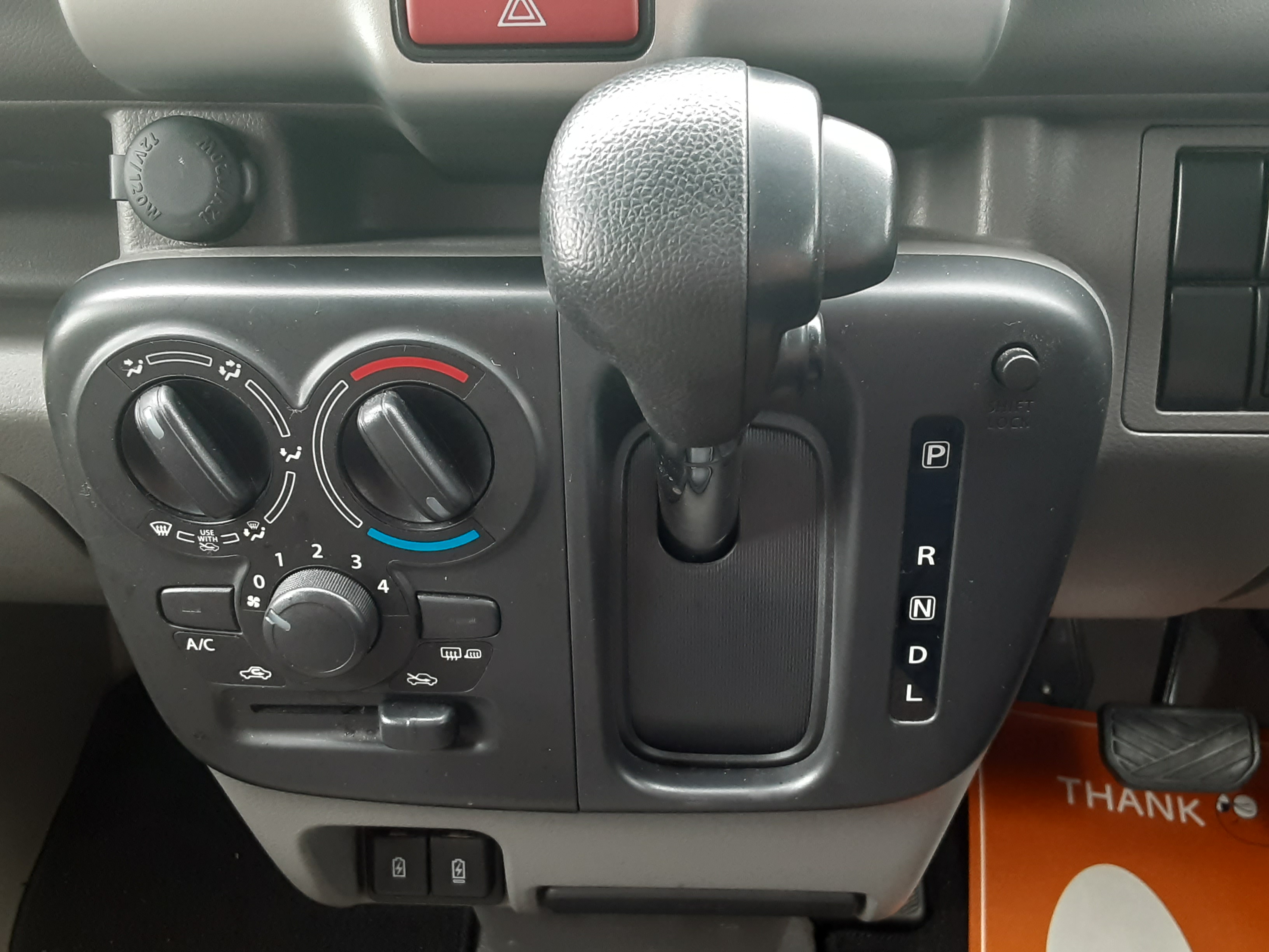 日産 中古車 NV100クリッパーバン DX GLパッケージの商品画像7