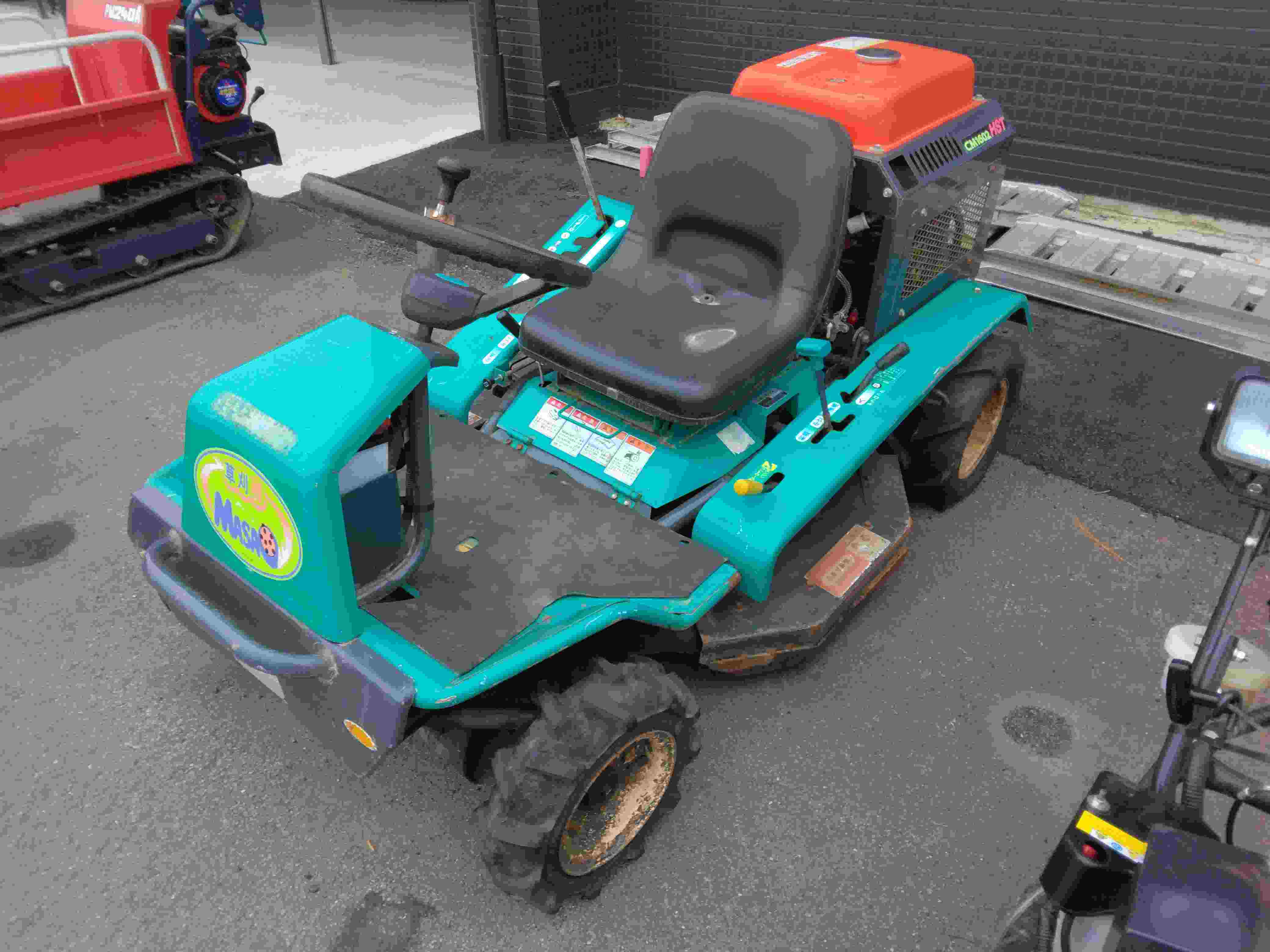 筑水キャニコム 中古草刈機 CM1602の商品画像3