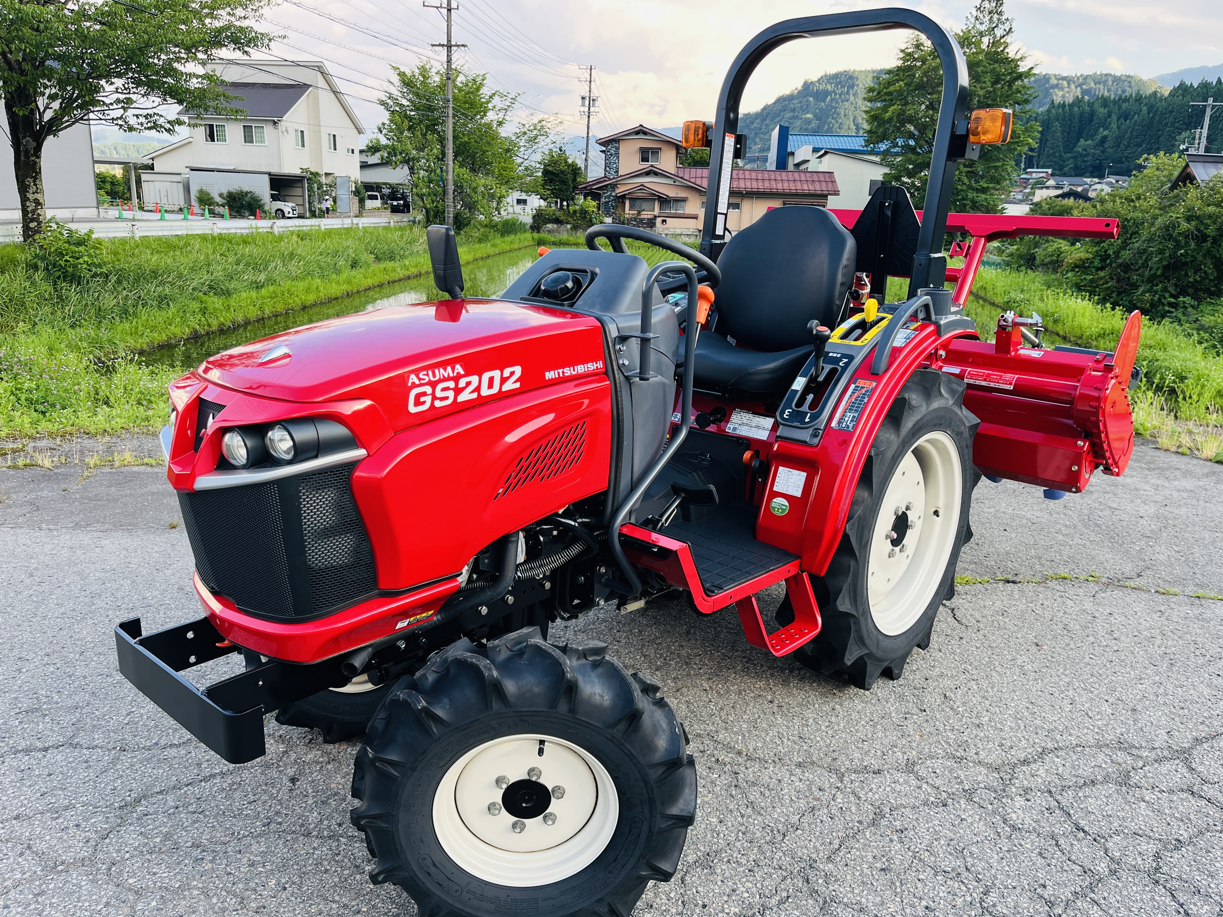 三菱マヒンドラ農機 中古トラクター GS202