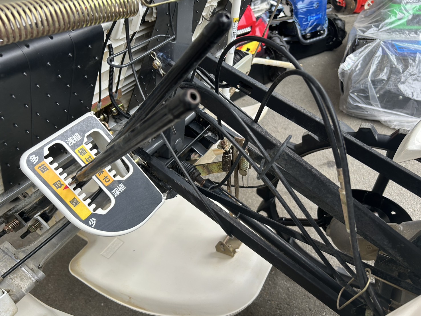 ミツビシ 中古田植機 LC4の商品画像8