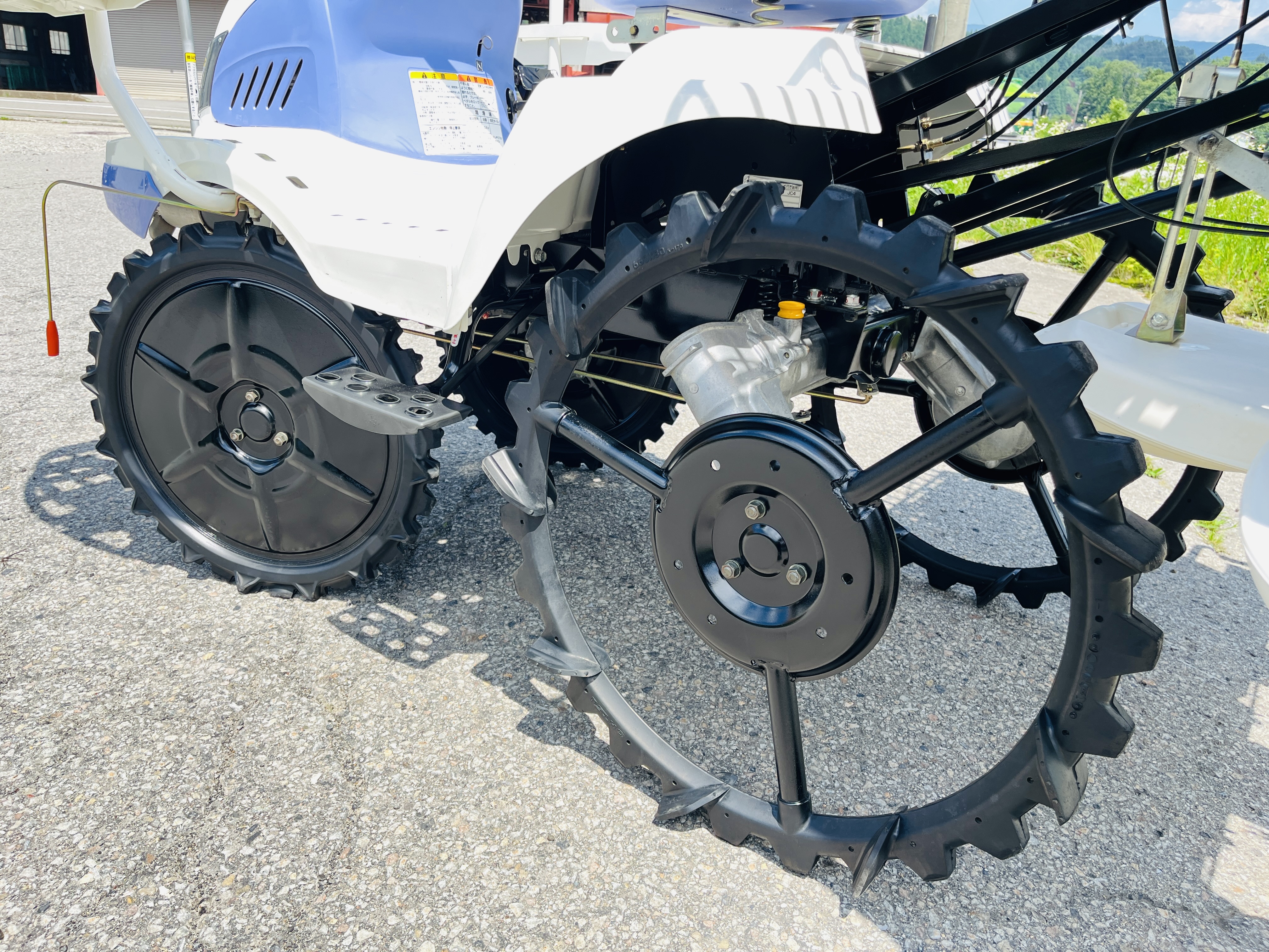 三菱マヒンドラ農機 中古田植機 LC4Aの商品画像9