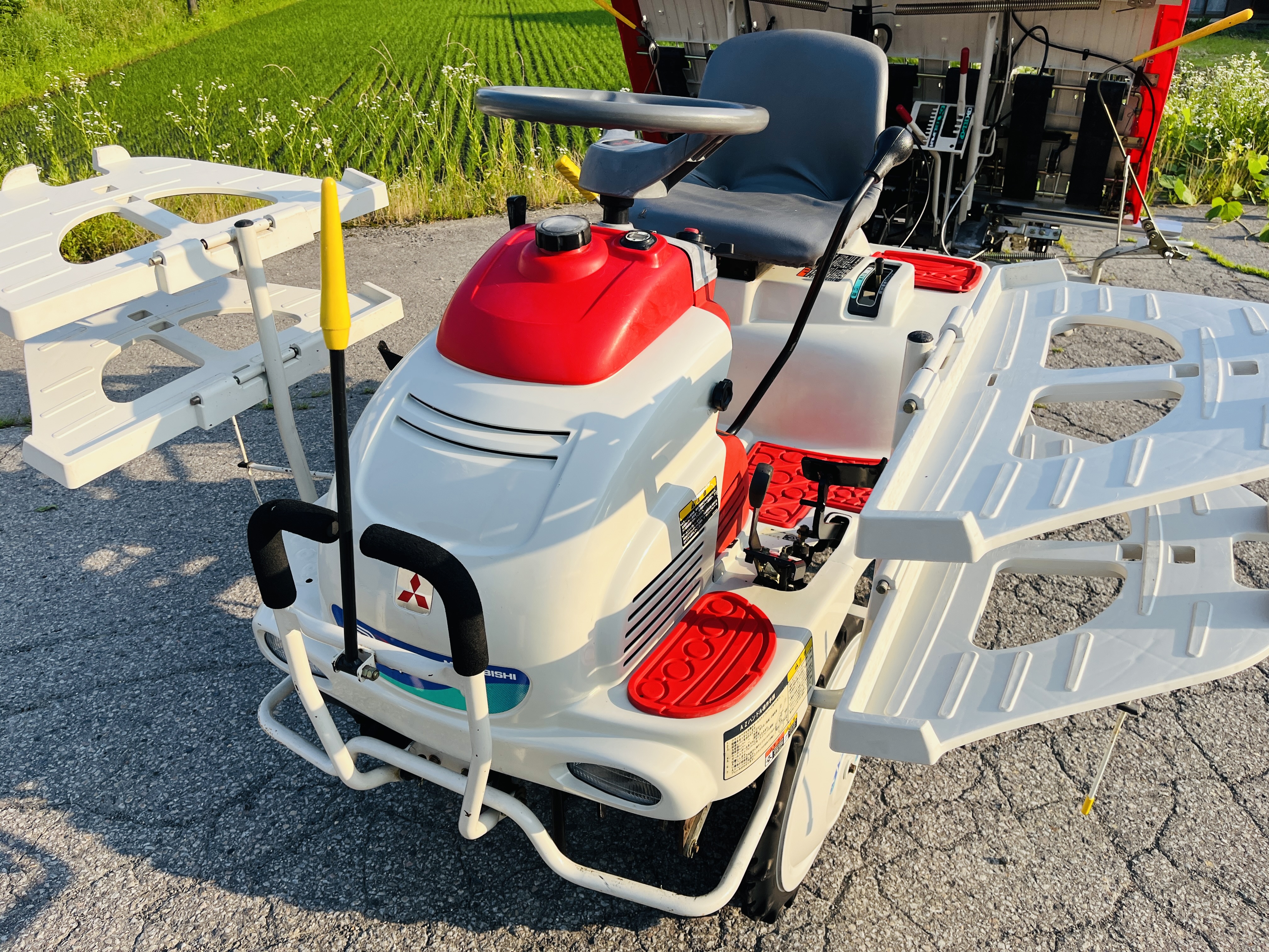 三菱マヒンドラ農機 中古田植機 MPR43Hの商品画像4