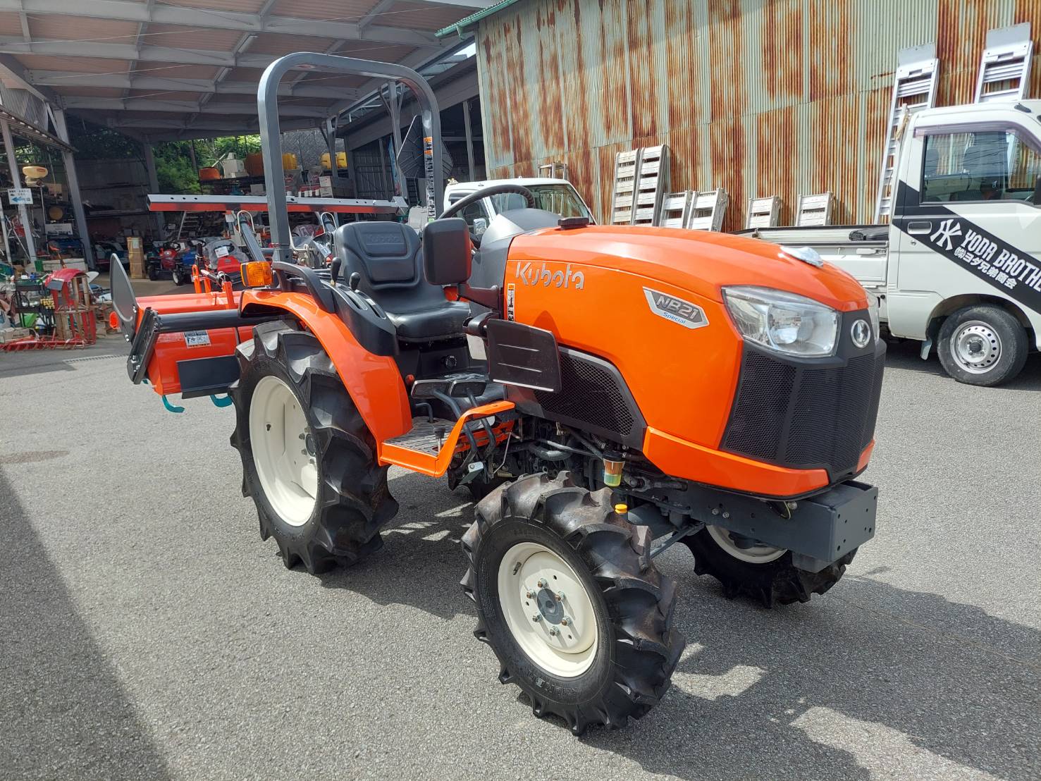 クボタ 中古トラクター NB21SPMA