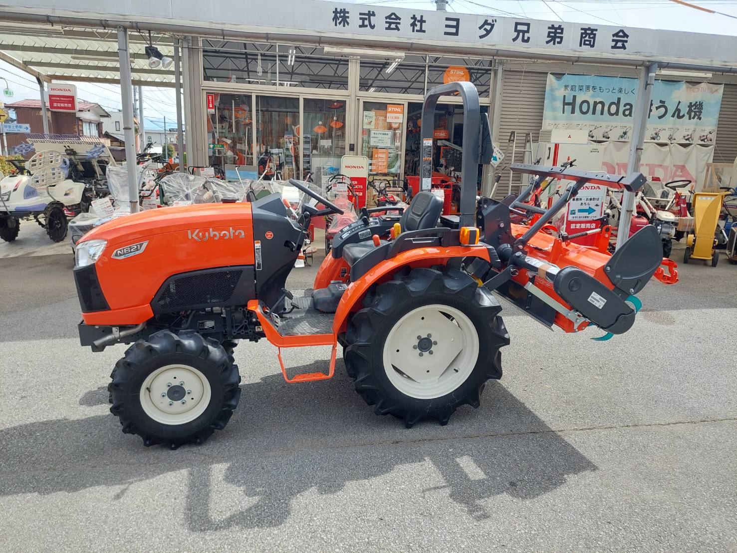 クボタ 中古トラクター NB21SPMAの商品画像3