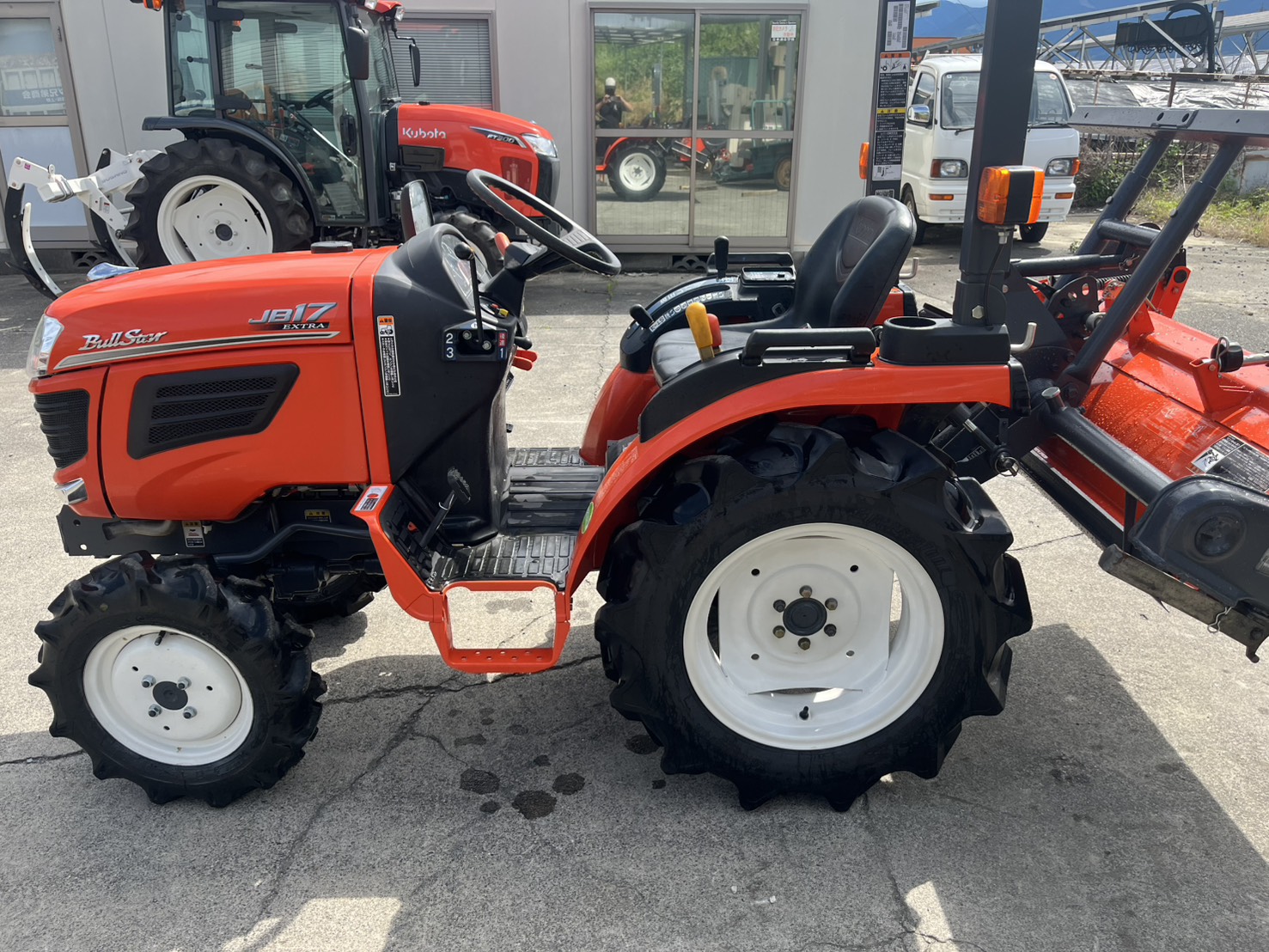クボタ 中古トラクター JB17XBSMAGの商品画像3