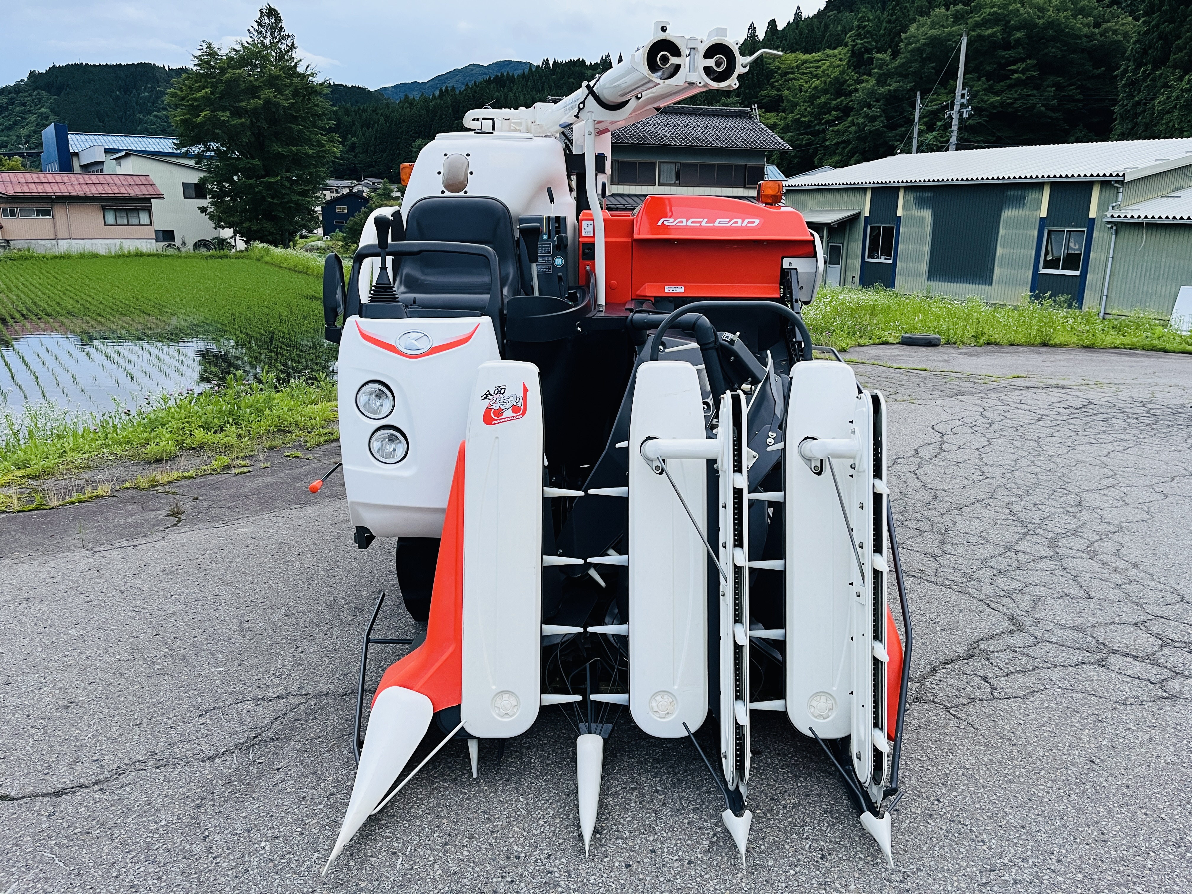 クボタ 中古コンバイン ER320の商品画像3