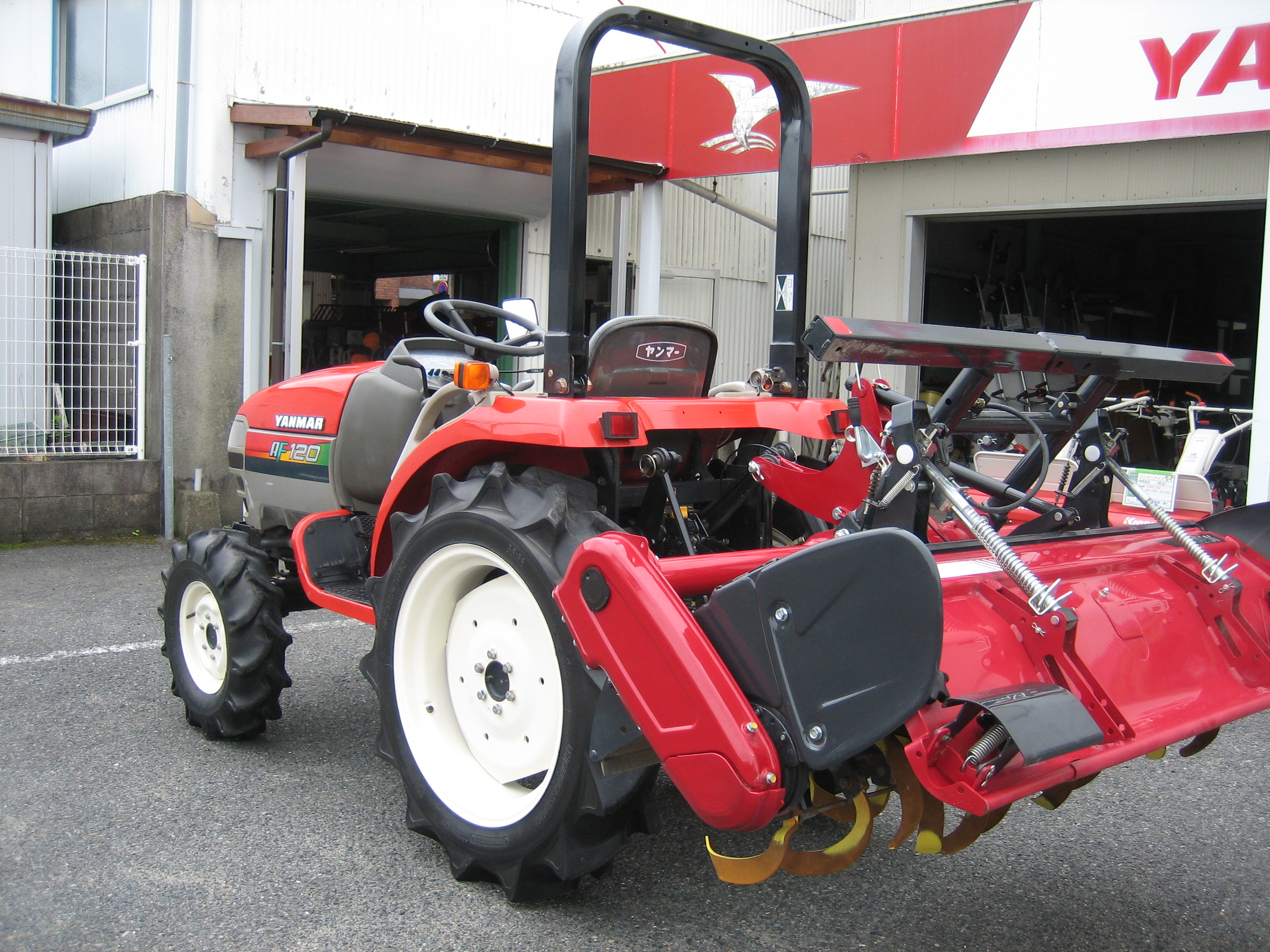 ヤンマー 中古トラクター AF120VPUS4Mの商品画像6