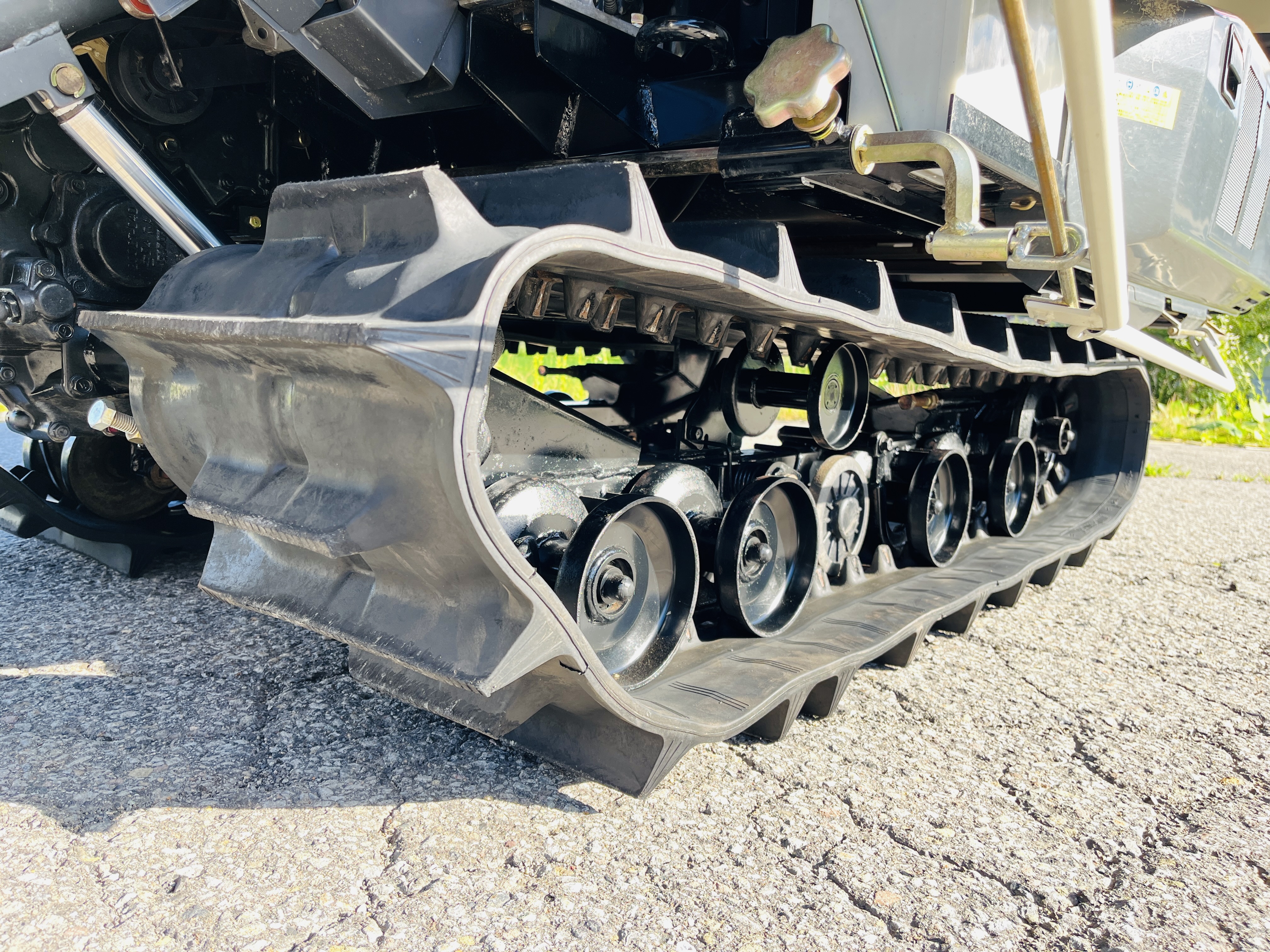 三菱マヒンドラ農機 中古コンバイン VMS16Gの商品画像10