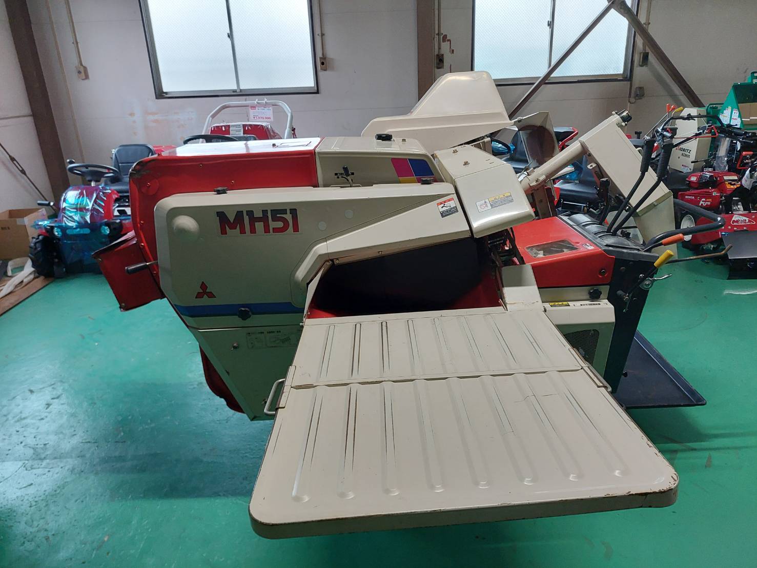 ミツビシ 中古ハーベスター MH51Nの商品画像3