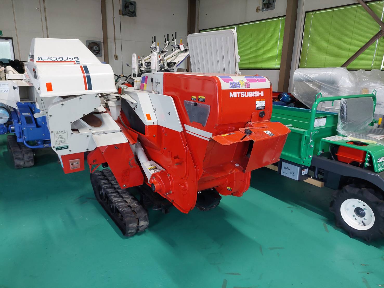 ミツビシ 中古ハーベスター MH51N