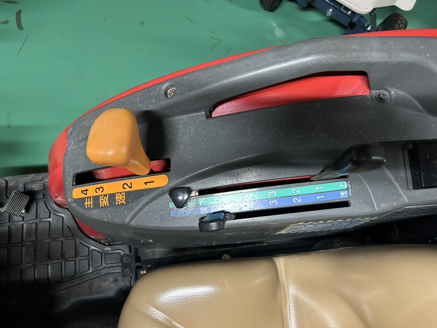 ヤンマー 中古トラクター EF220の商品画像8