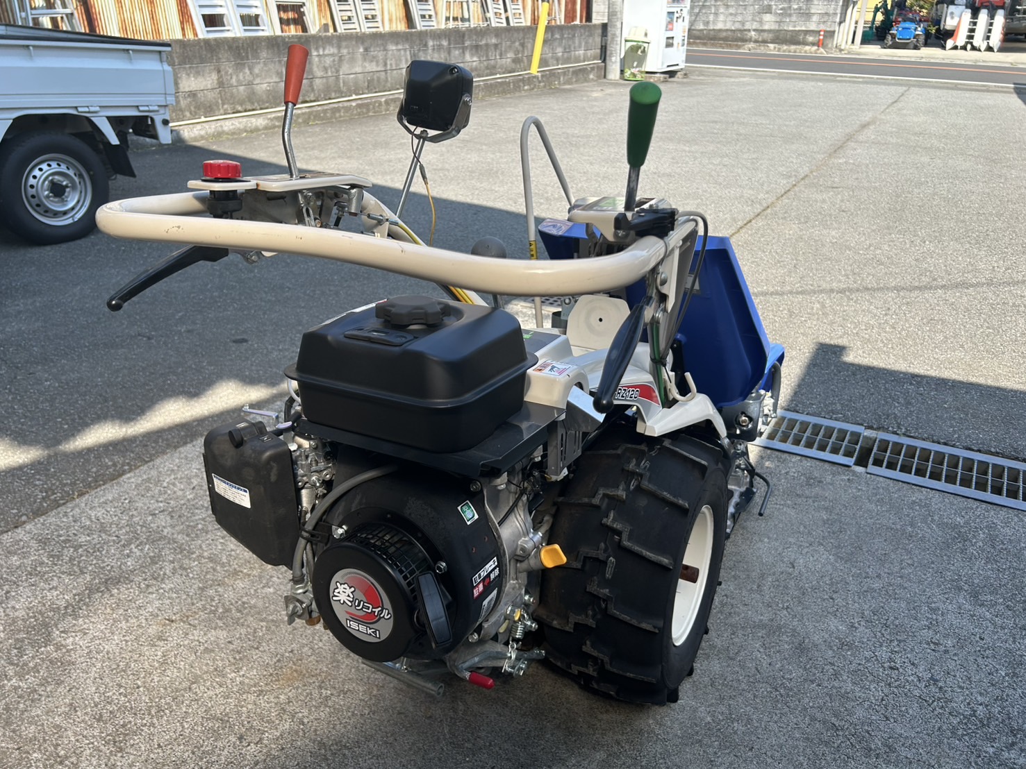 イセキ 中古バインダー RZ120-Sの商品画像2