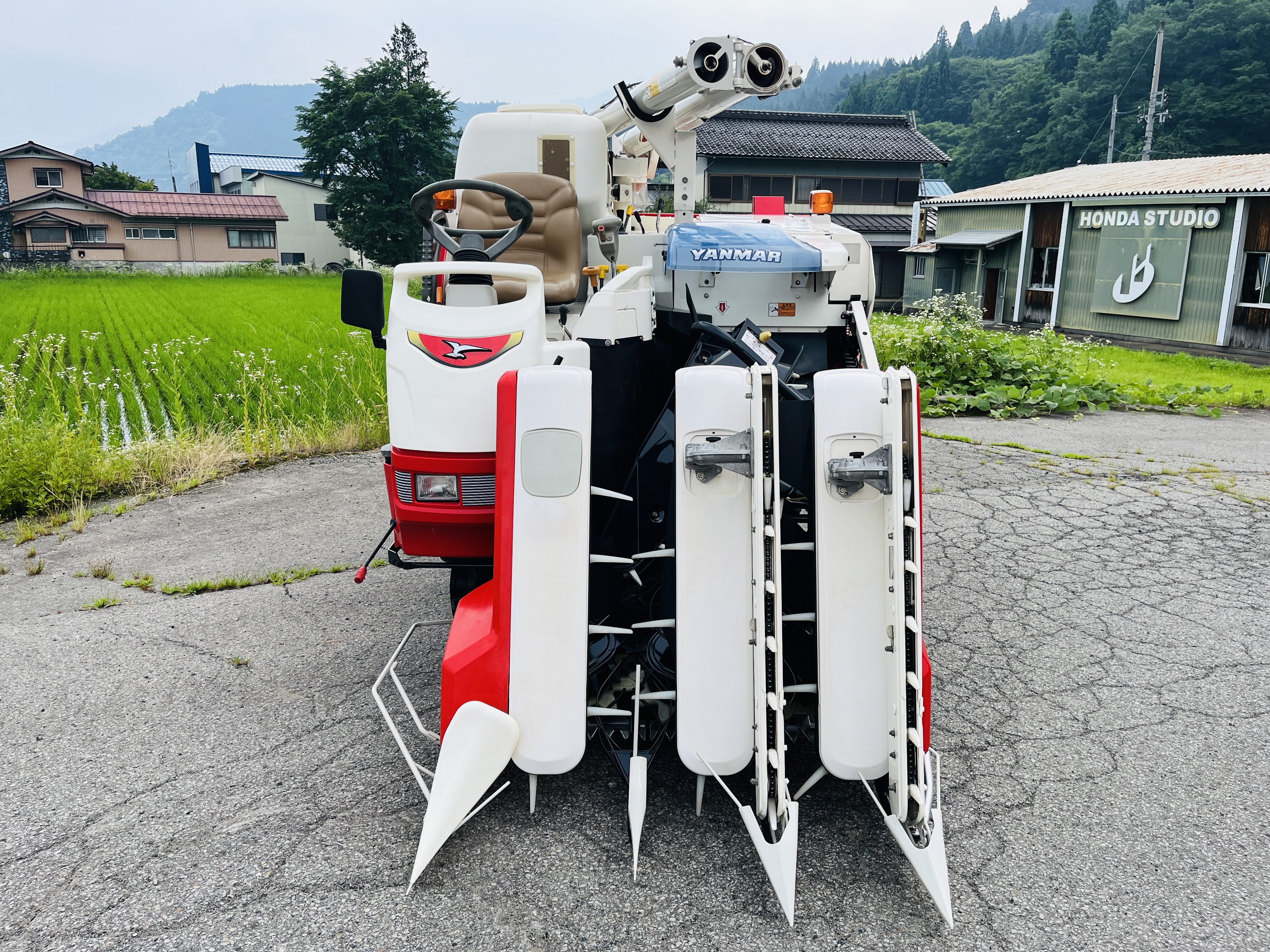 ヤンマー 中古コンバイン AJ323の商品画像3