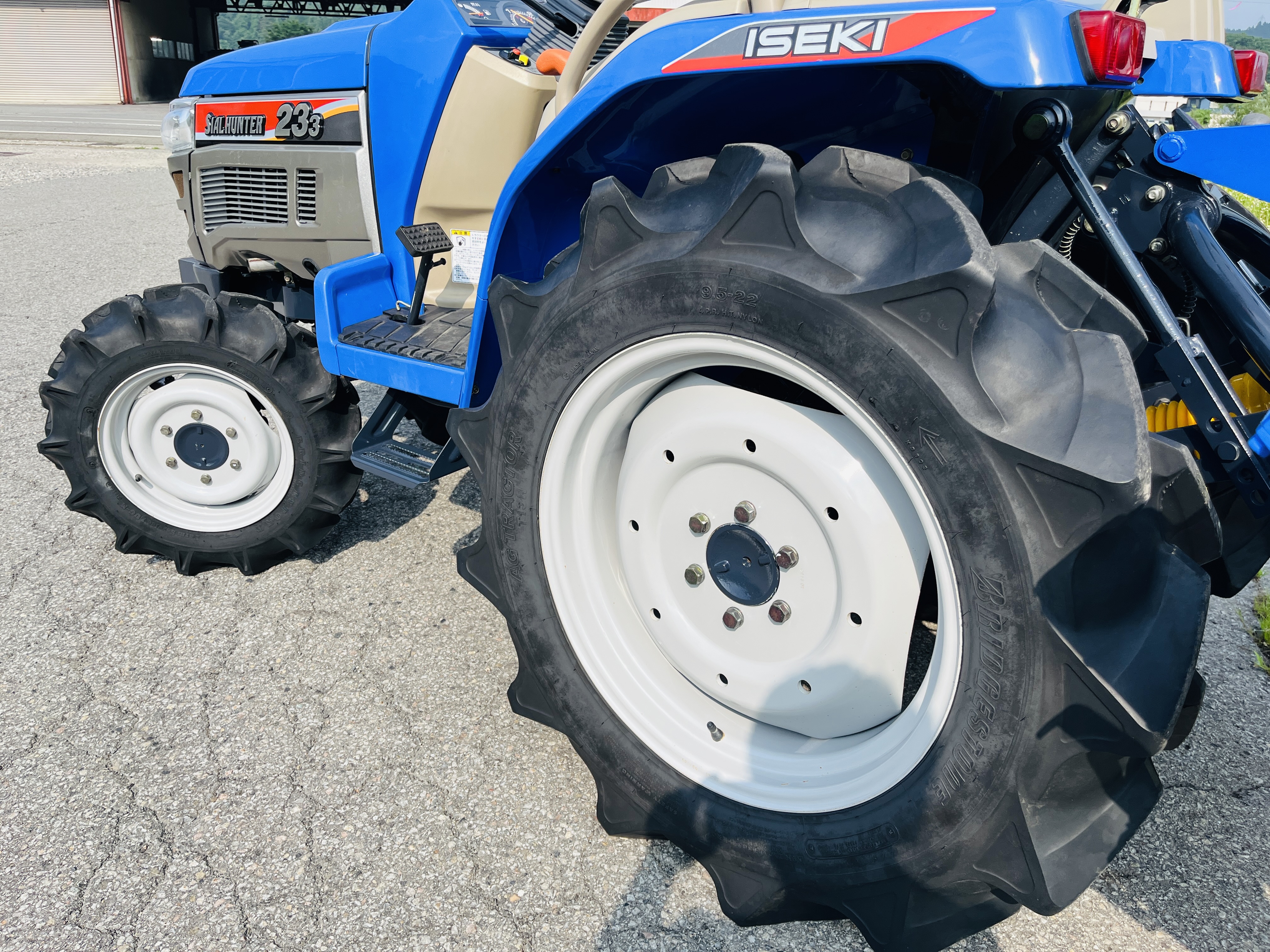 イセキ 中古トラクター TH233-Bの商品画像9