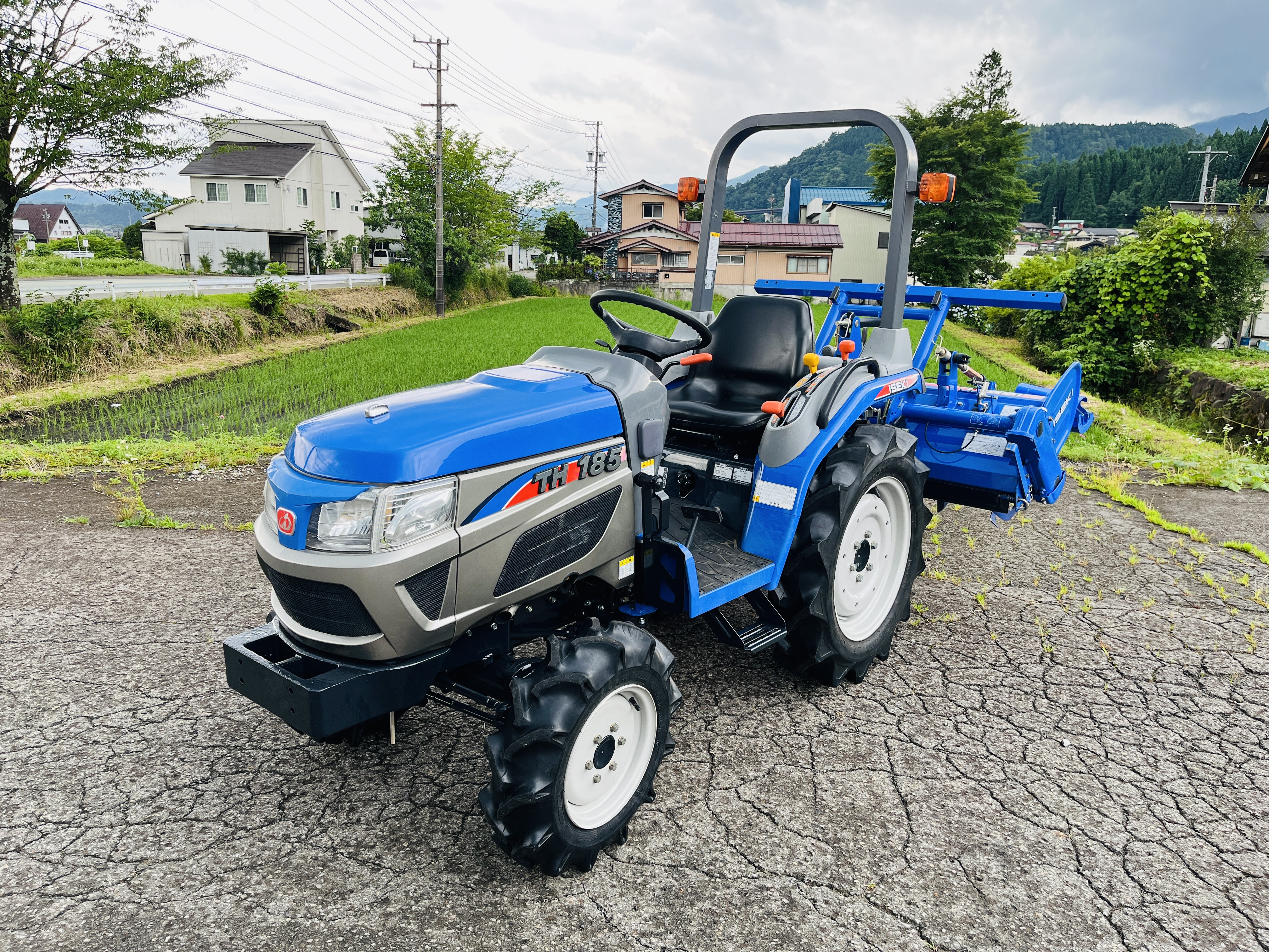 イセキ 中古トラクター TH185-Bの商品画像1