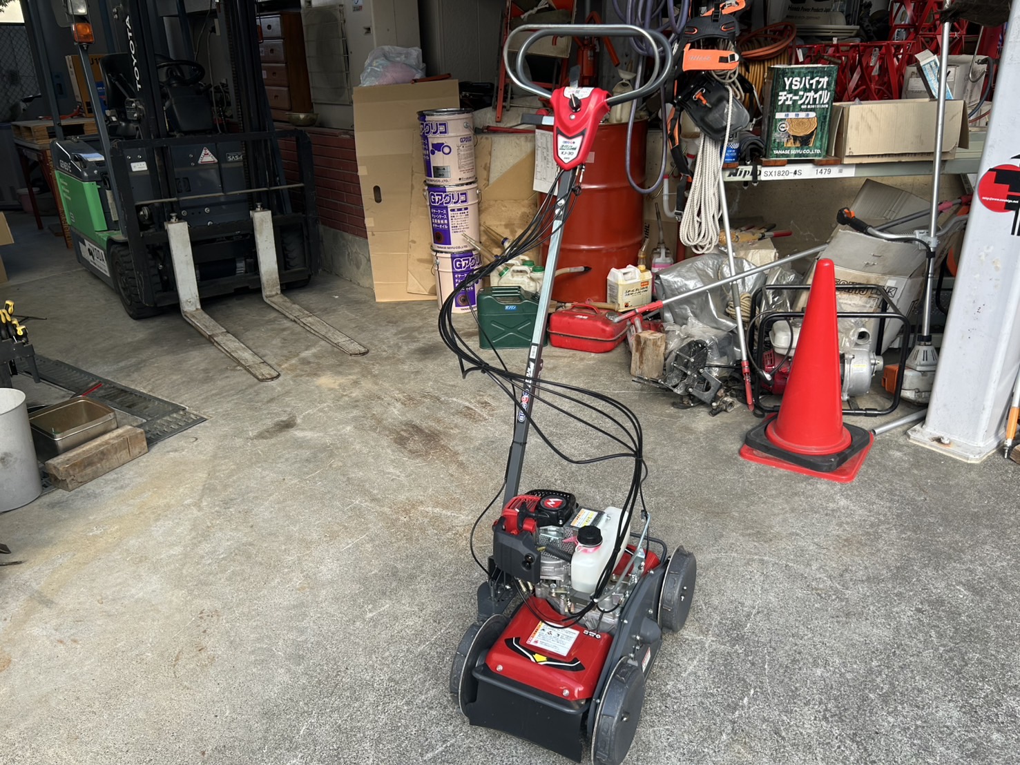 丸山製作所 中古草刈機 KJ-30の商品画像1