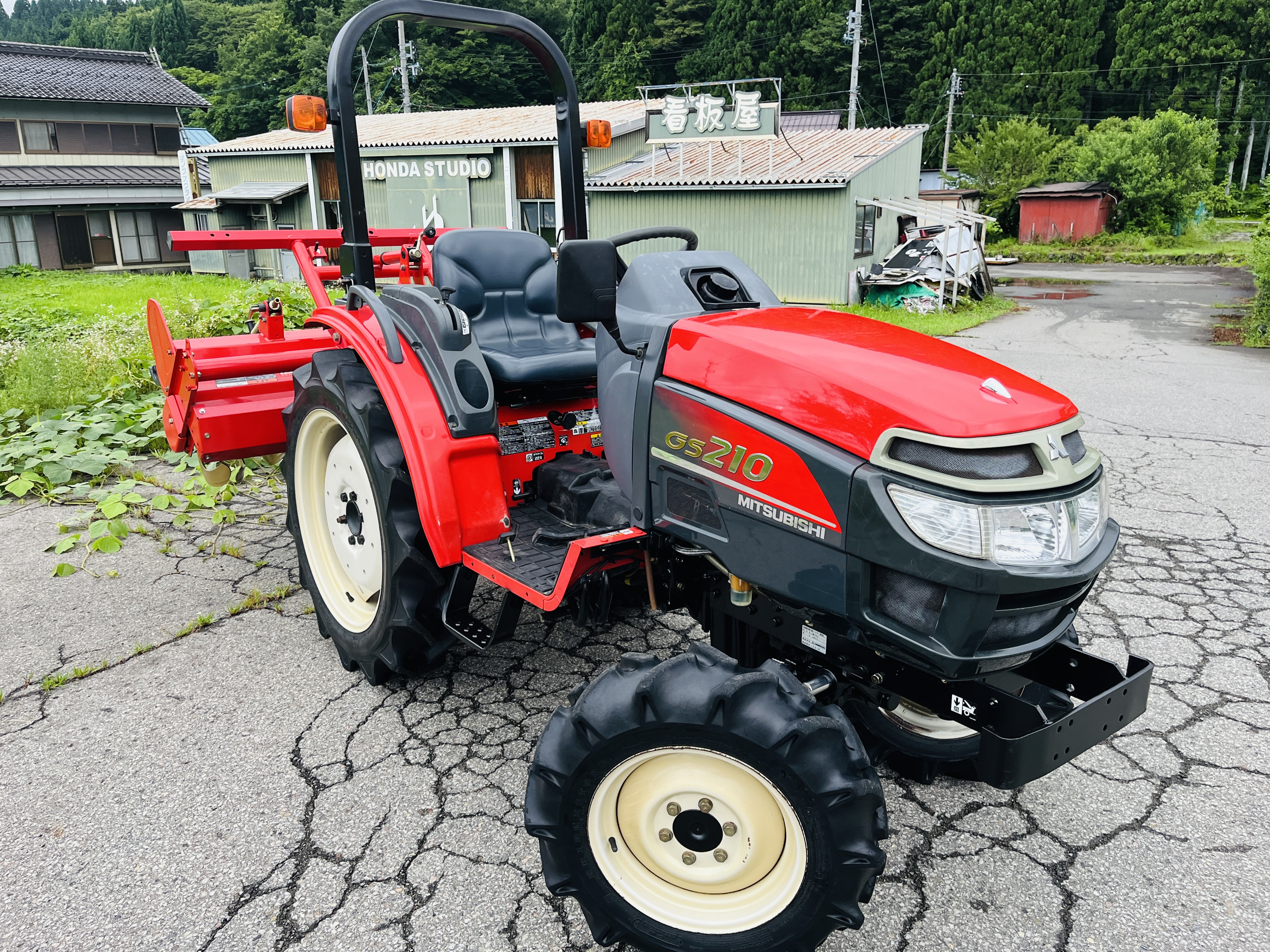 三菱マヒンドラ農機 中古トラクター GS210の商品画像2