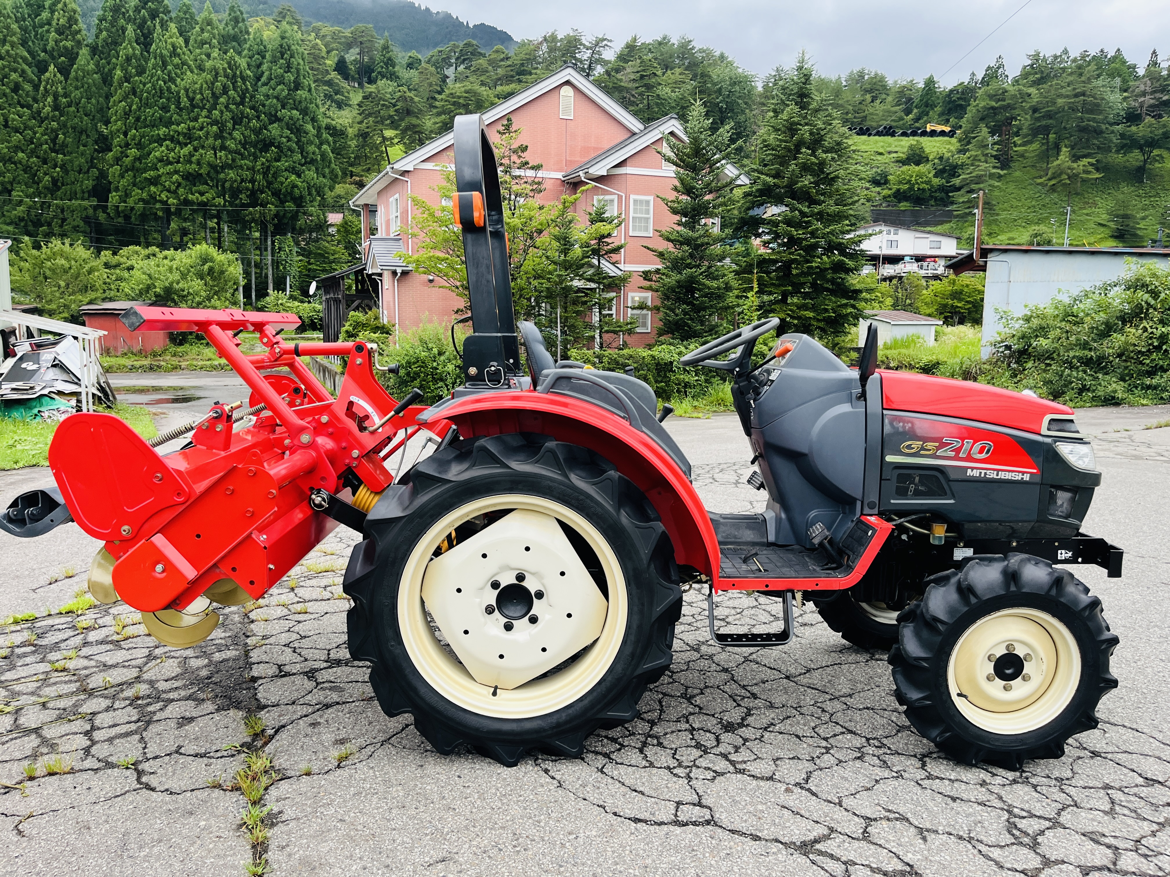 三菱マヒンドラ農機 中古トラクター GS210の商品画像6