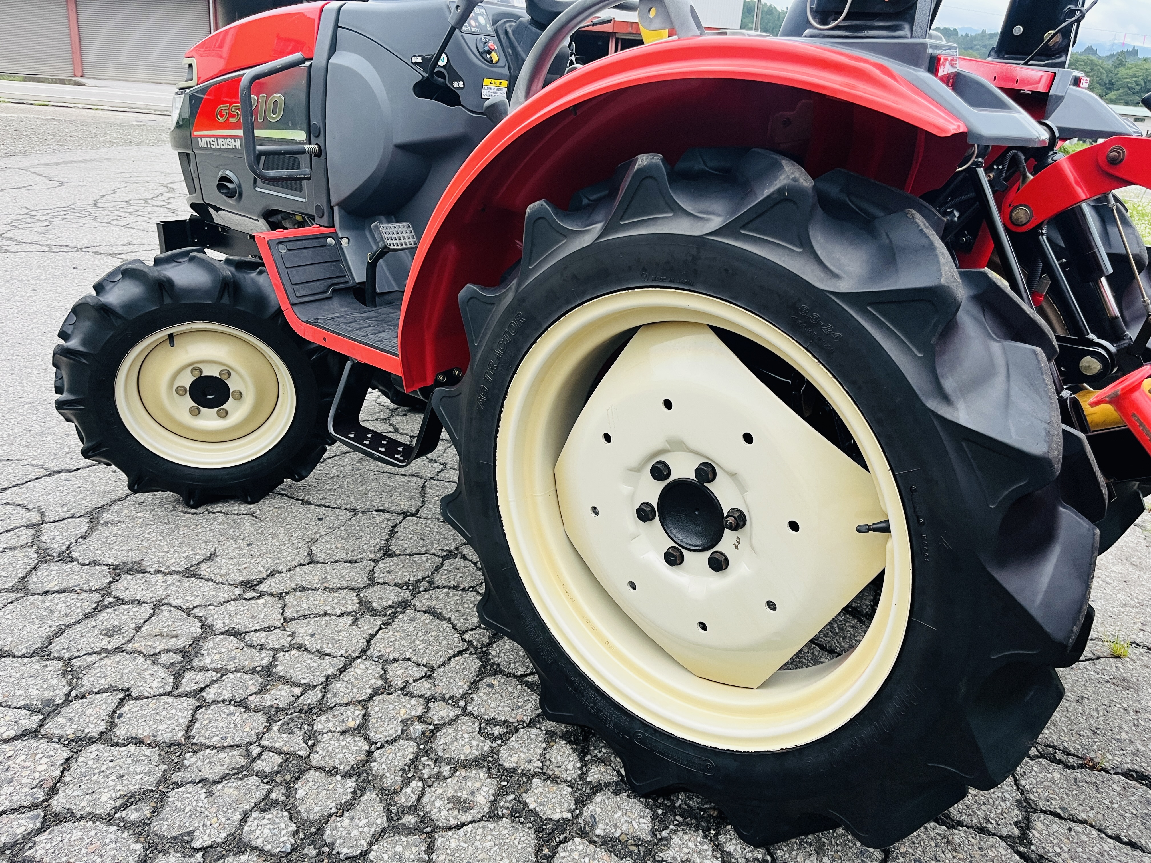三菱マヒンドラ農機 中古トラクター GS210の商品画像7