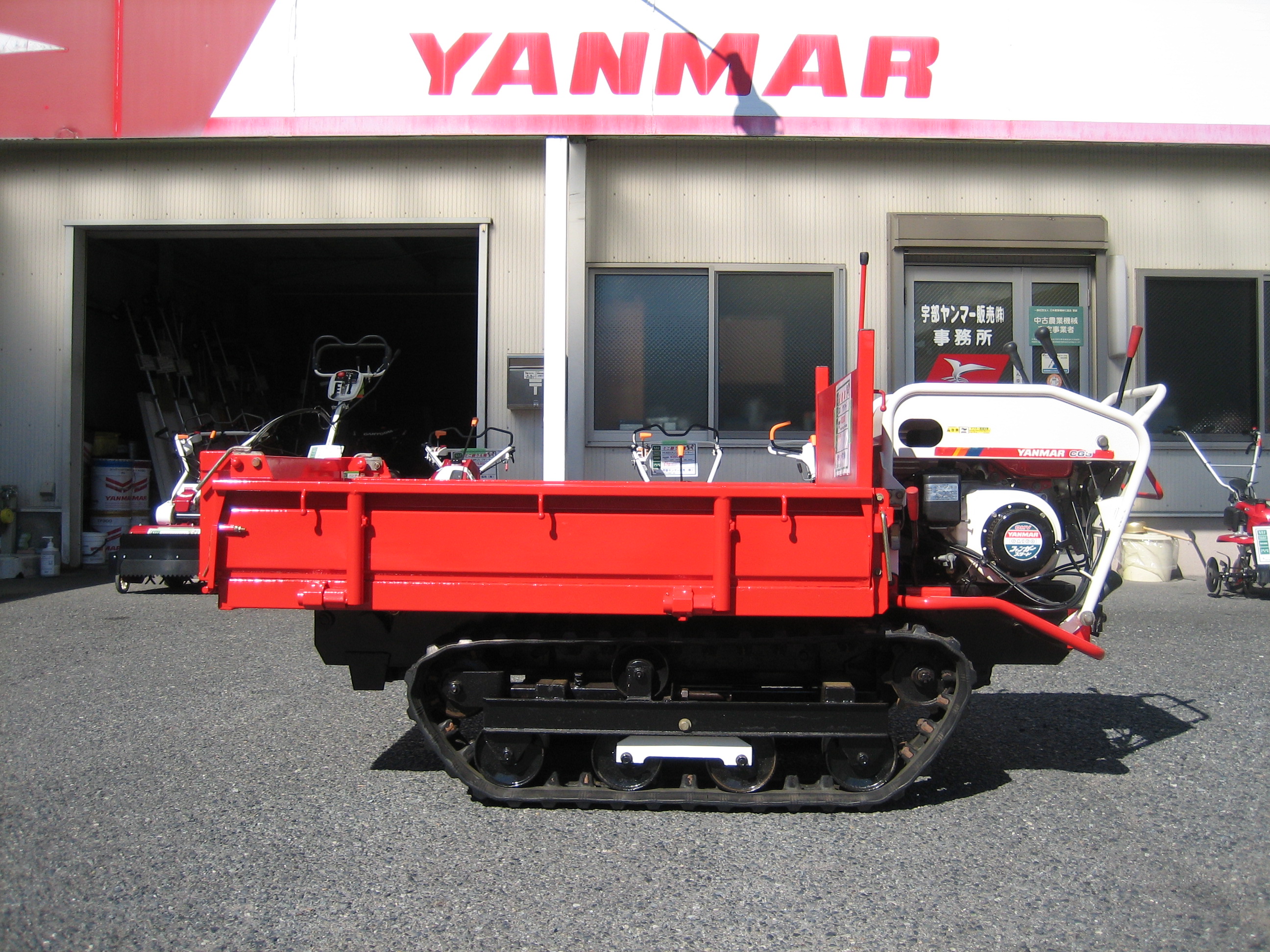 ヤンマー 中古運搬機 CG3 LDの商品画像3