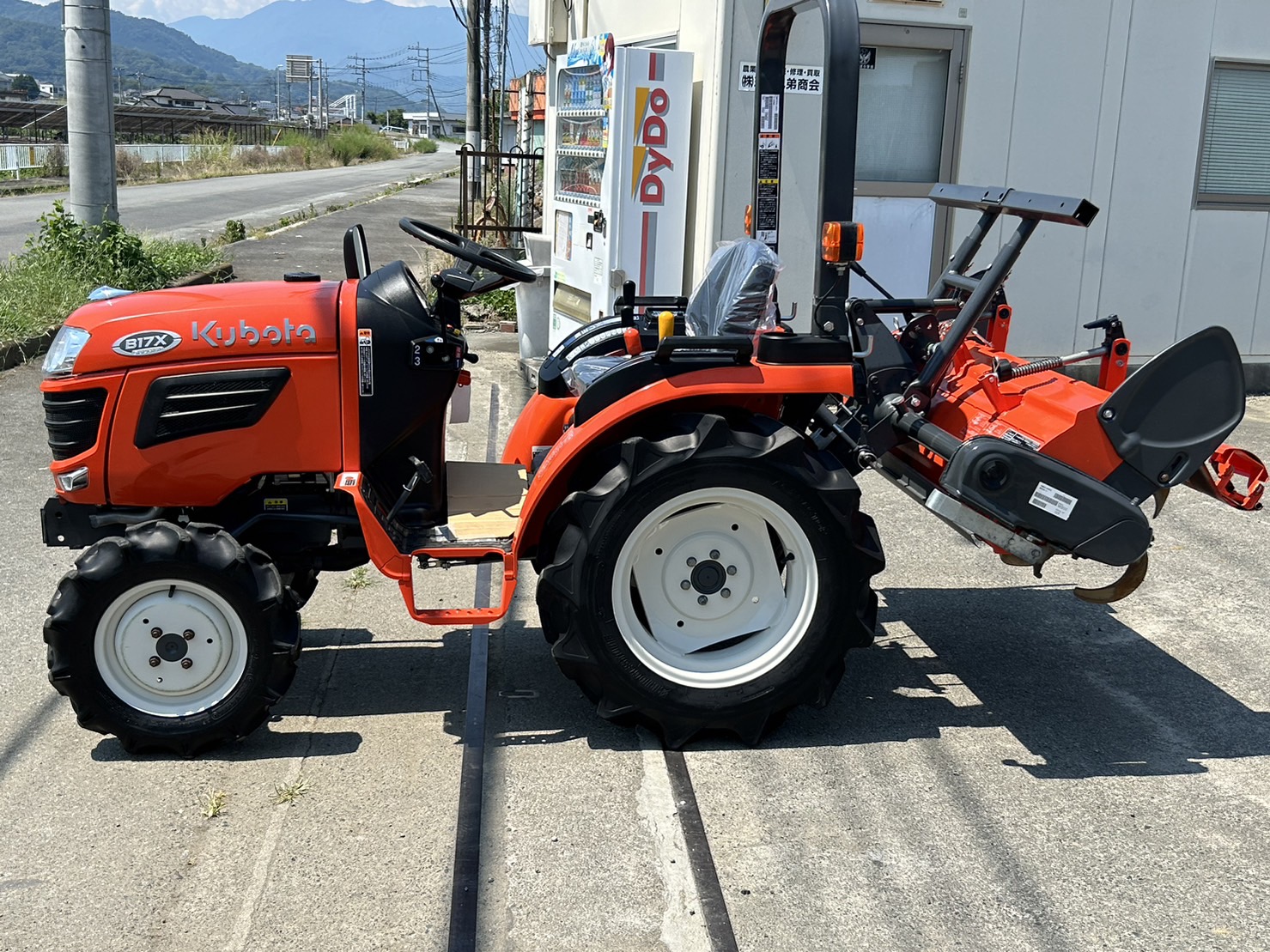 クボタ 中古トラクター B17X-BSMAGの商品画像2