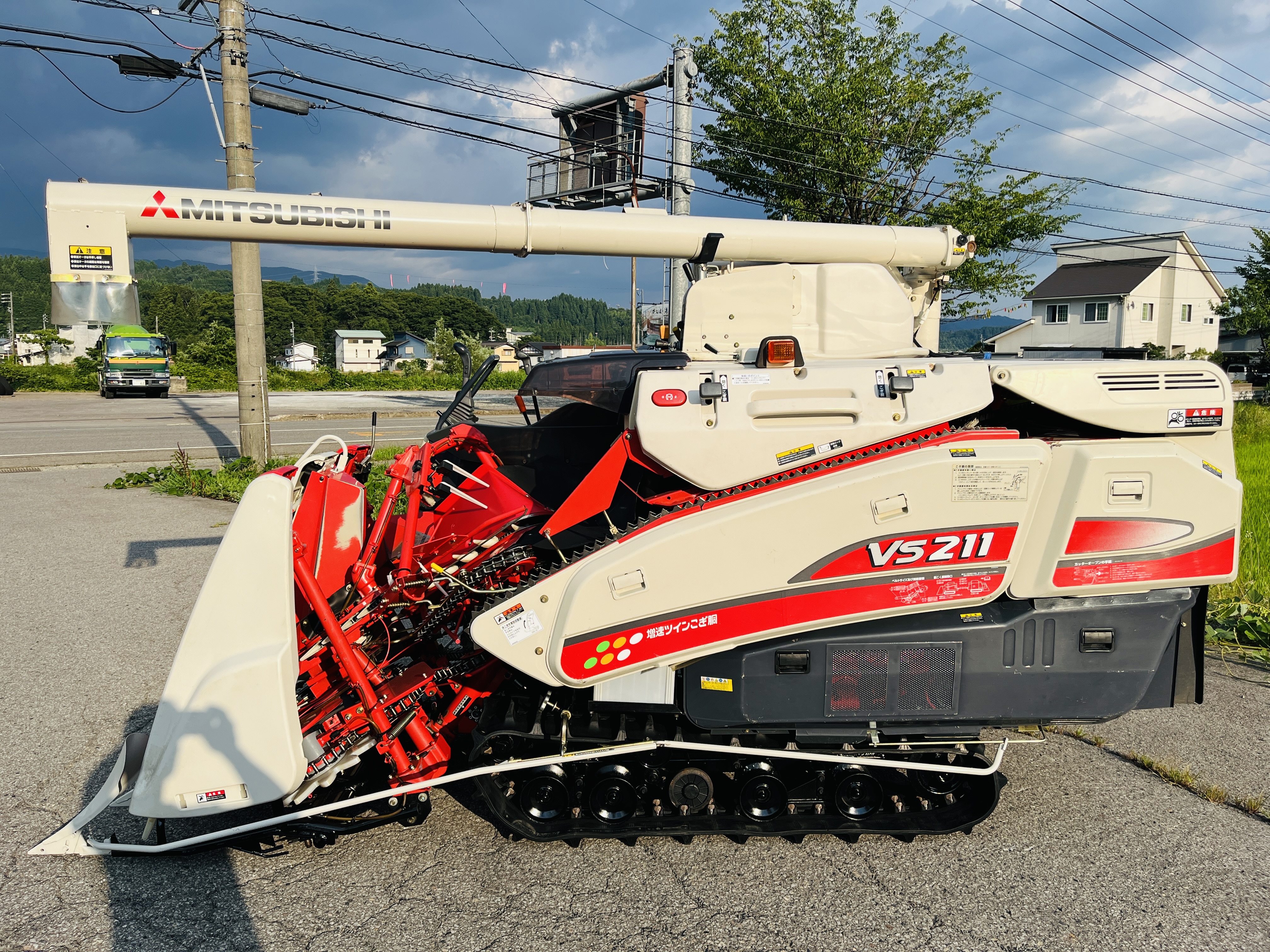 三菱マヒンドラ農機 中古コンバイン VS211Gの商品画像6