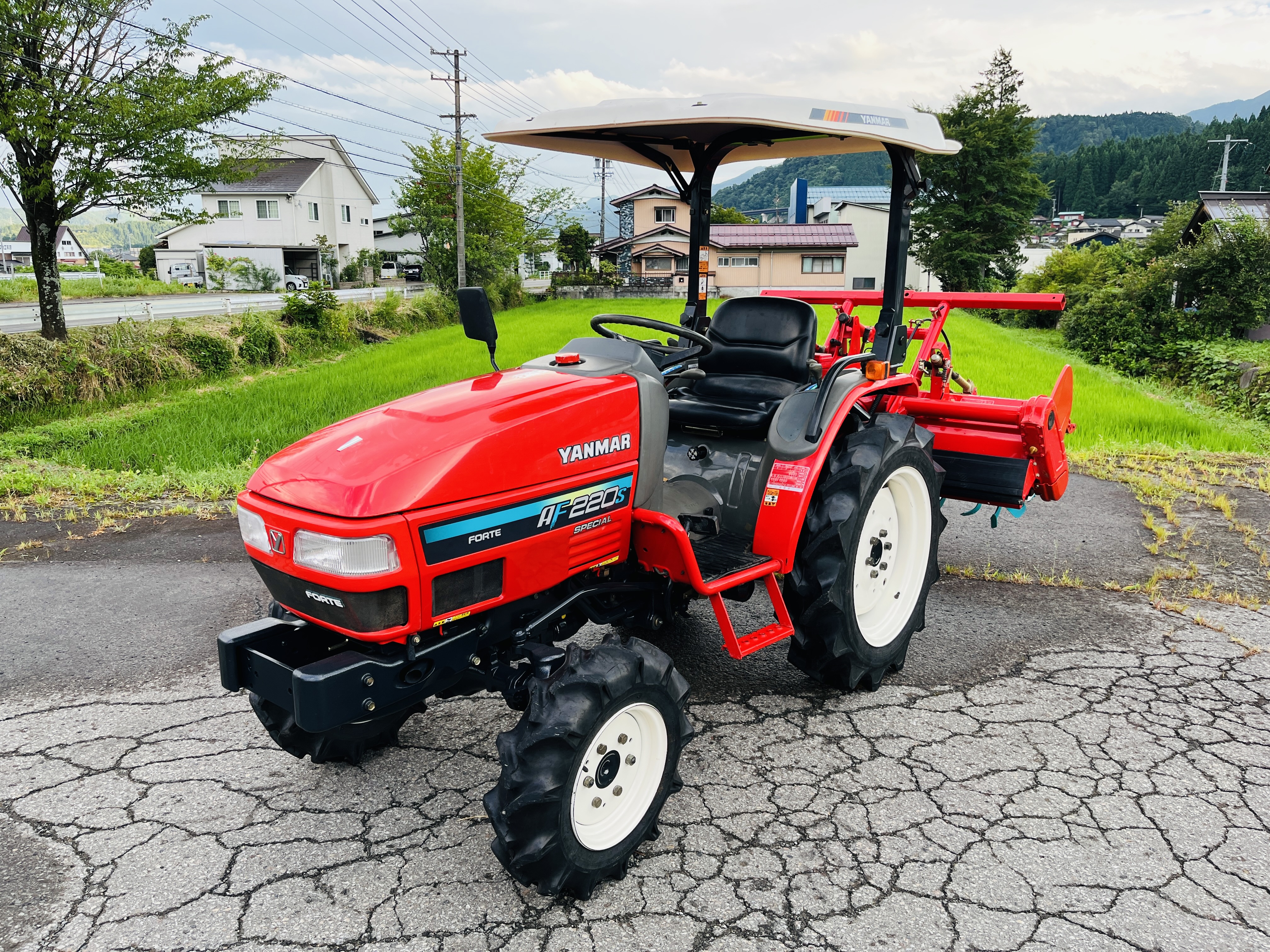 ヤンマー 中古トラクター AF220Sの商品画像1