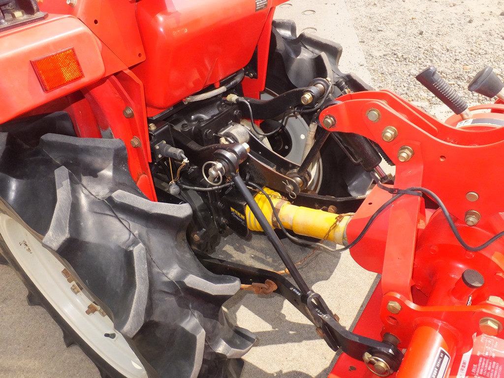 三菱マヒンドラ農機 中古トラクター MT161の商品画像8