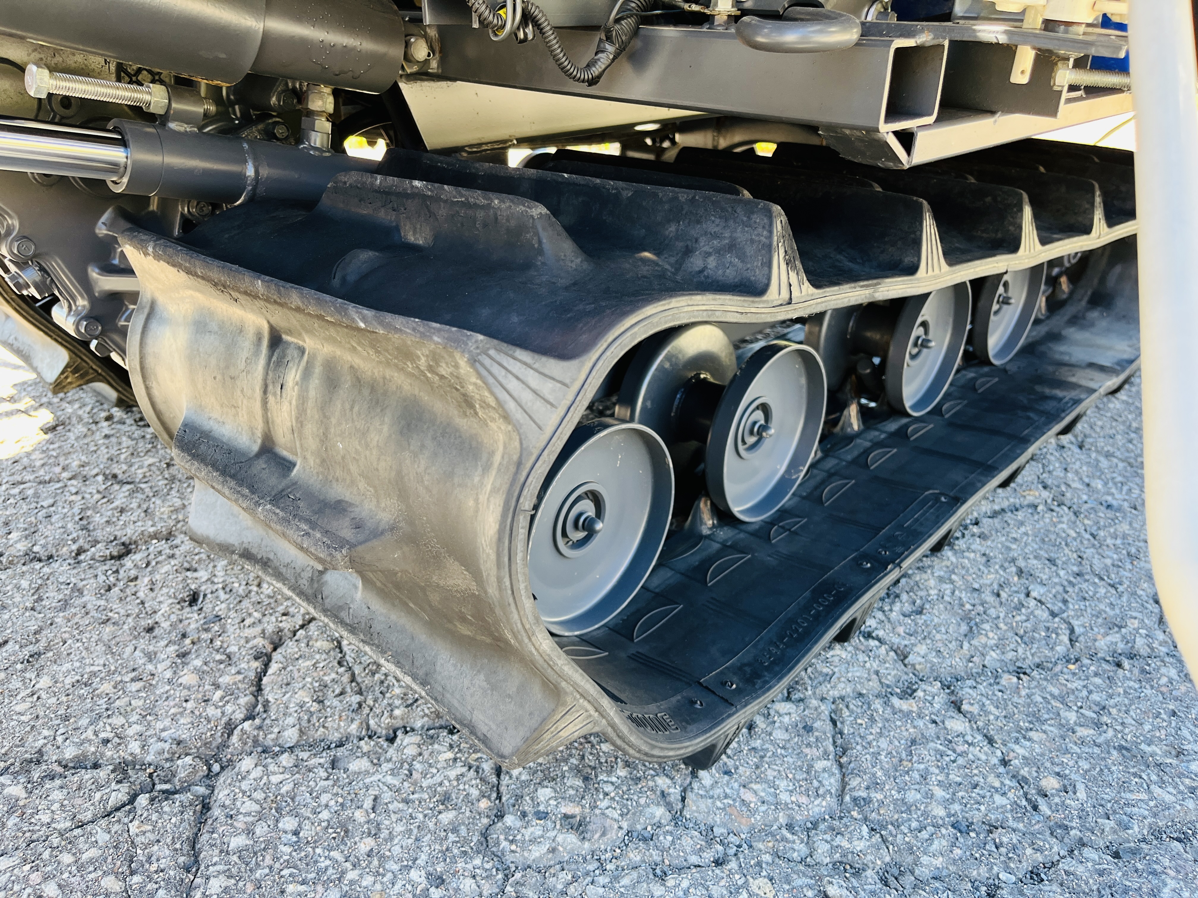 イセキ 中古コンバイン HN214-GZKWCの商品画像10