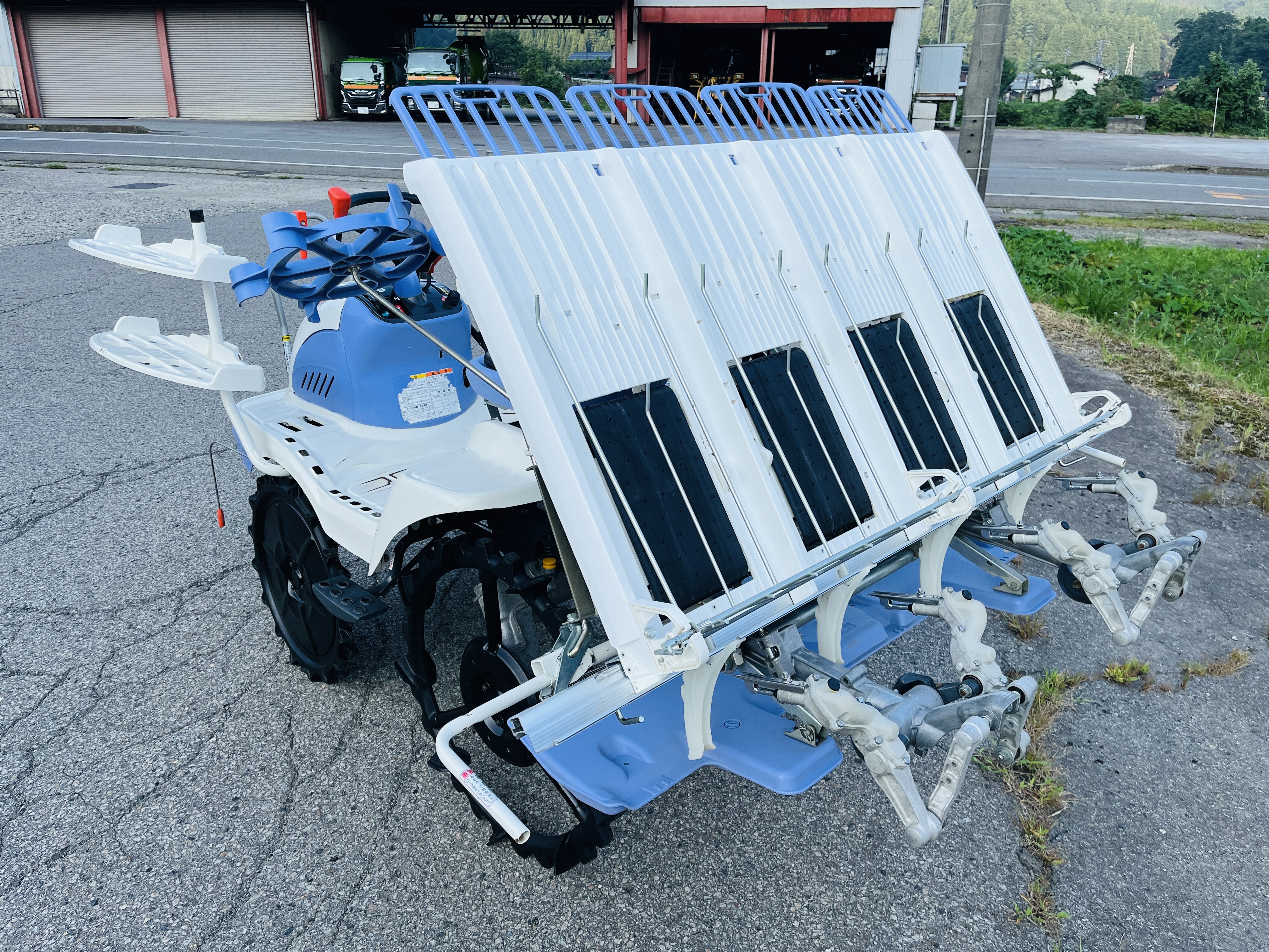 三菱マヒンドラ農機 中古田植機 LC40の商品画像4