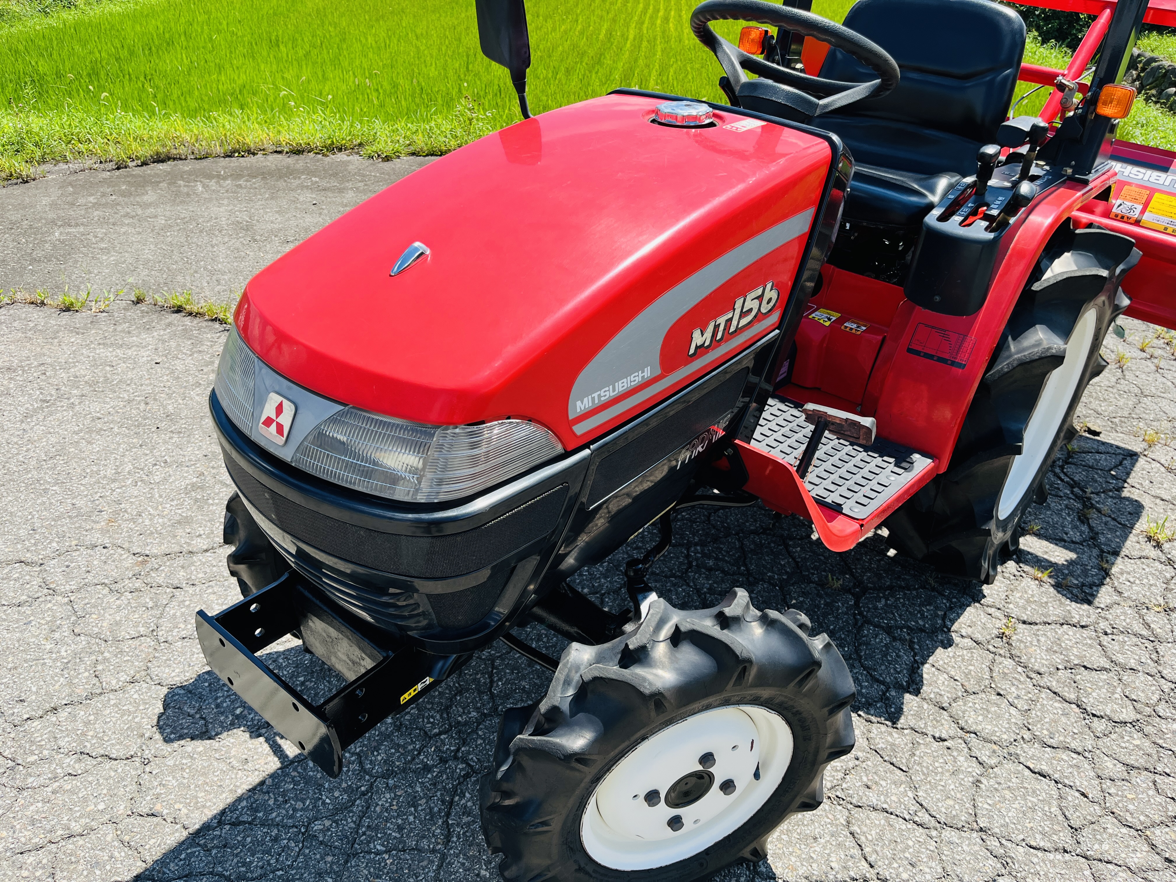 三菱マヒンドラ農機 中古トラクター MT156の商品画像3