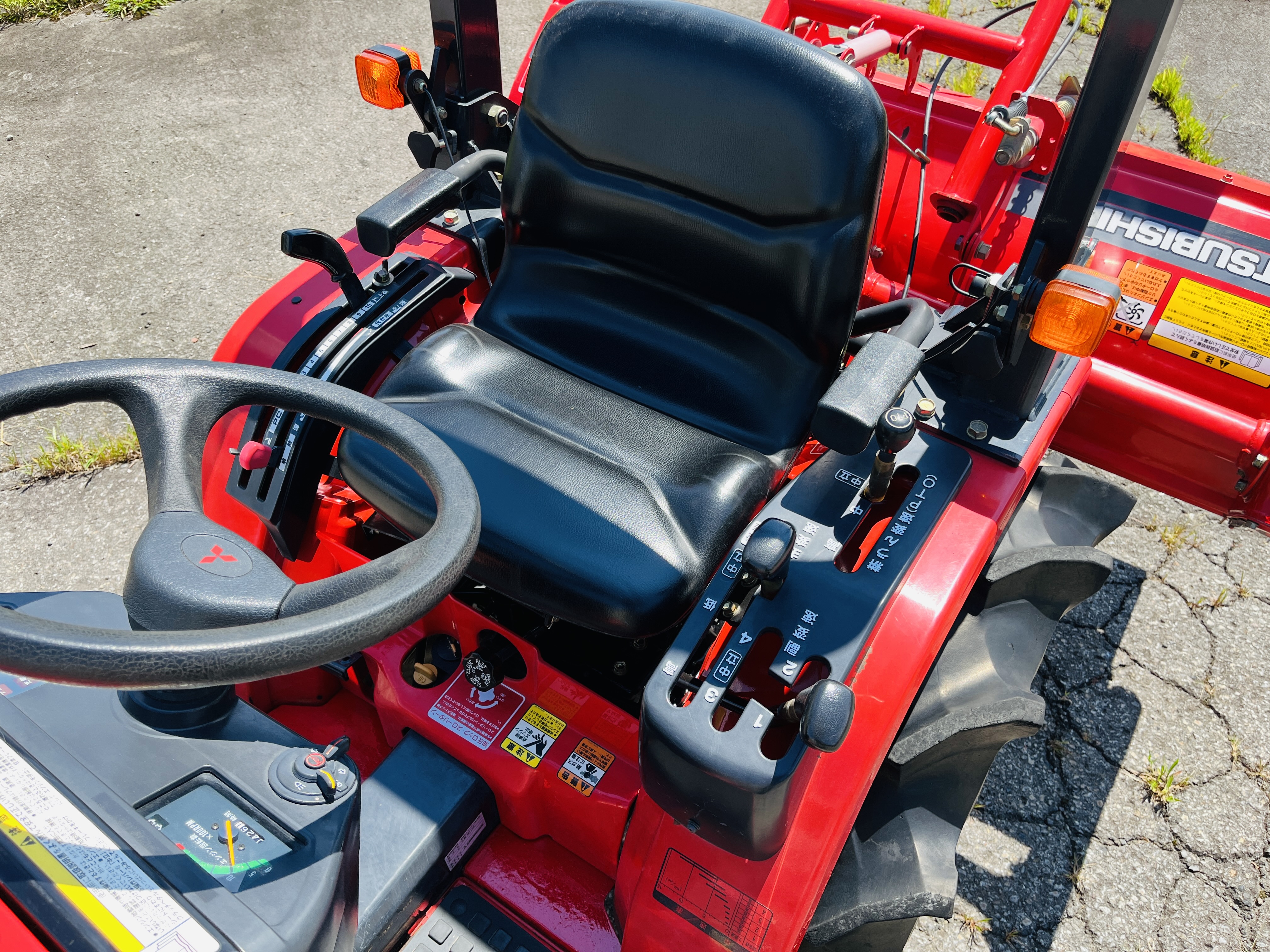 三菱マヒンドラ農機 中古トラクター MT156の商品画像6