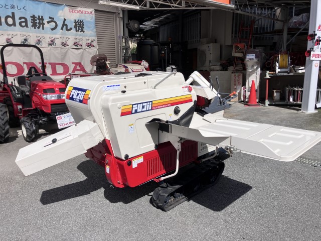 フジイコーポレーション 中古ハーベスター H52-1の商品画像1