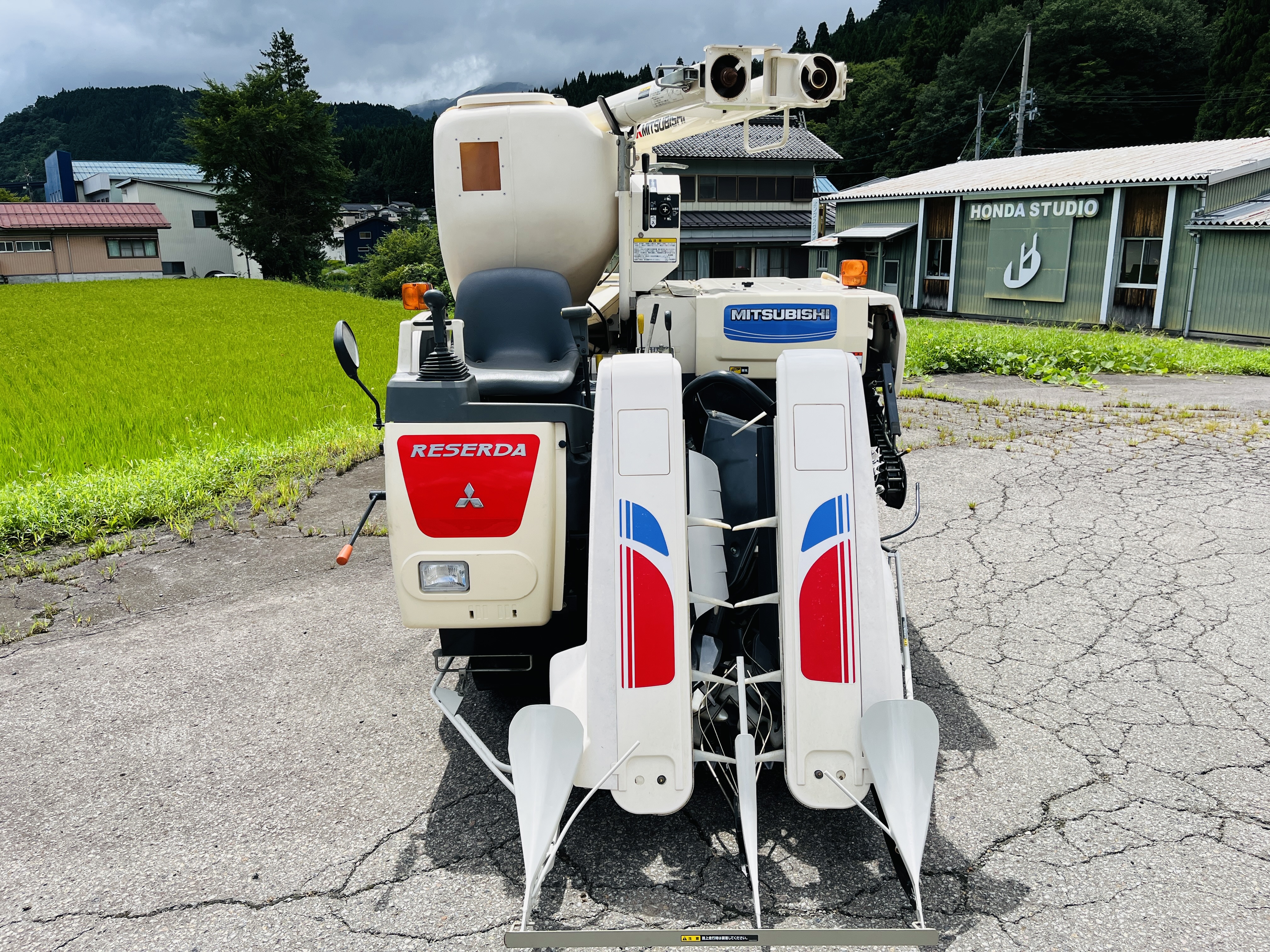 三菱マヒンドラ農機 中古コンバイン VM215Gの商品画像3