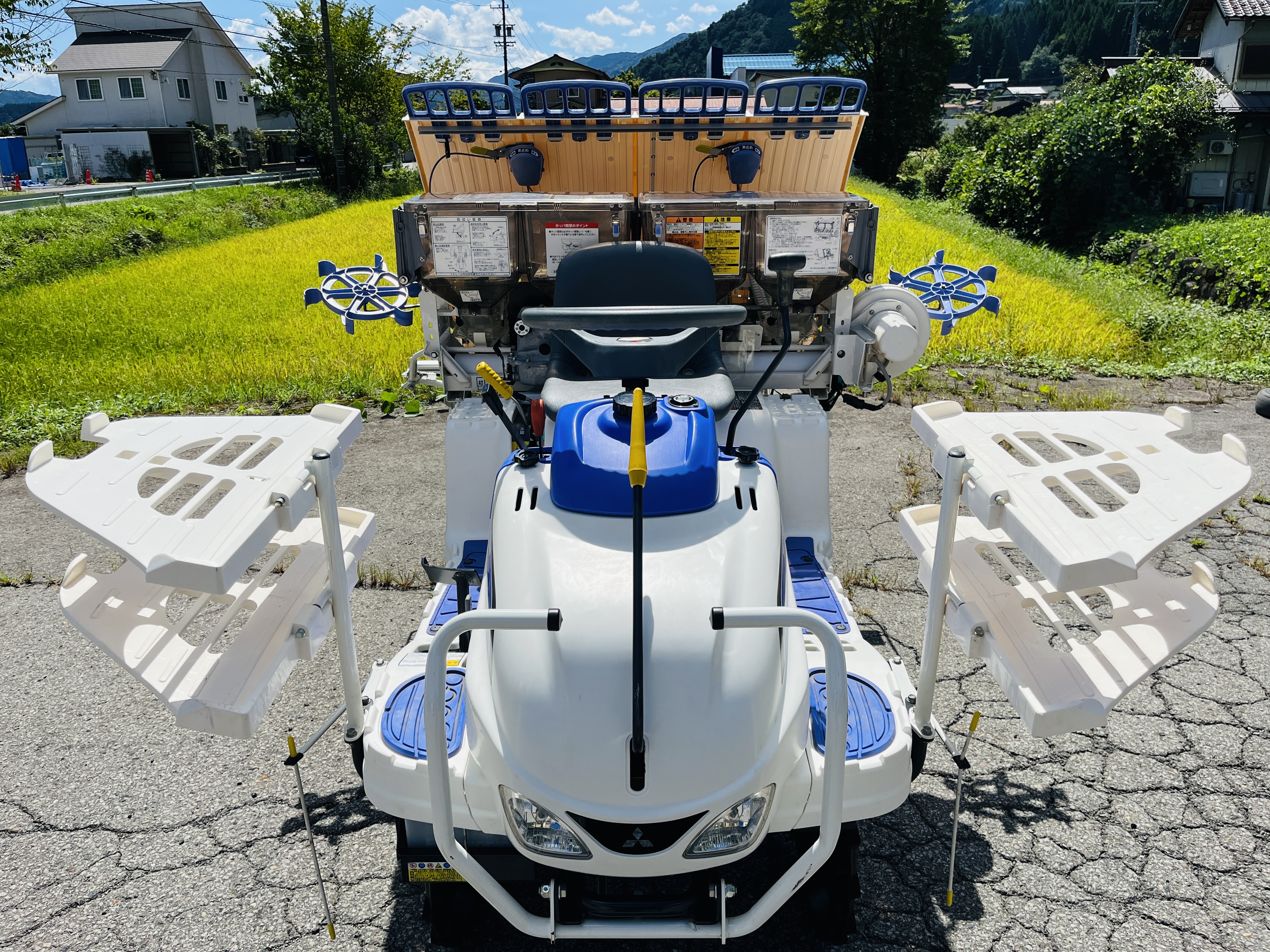 三菱マヒンドラ農機 中古田植機 LE4の商品画像3