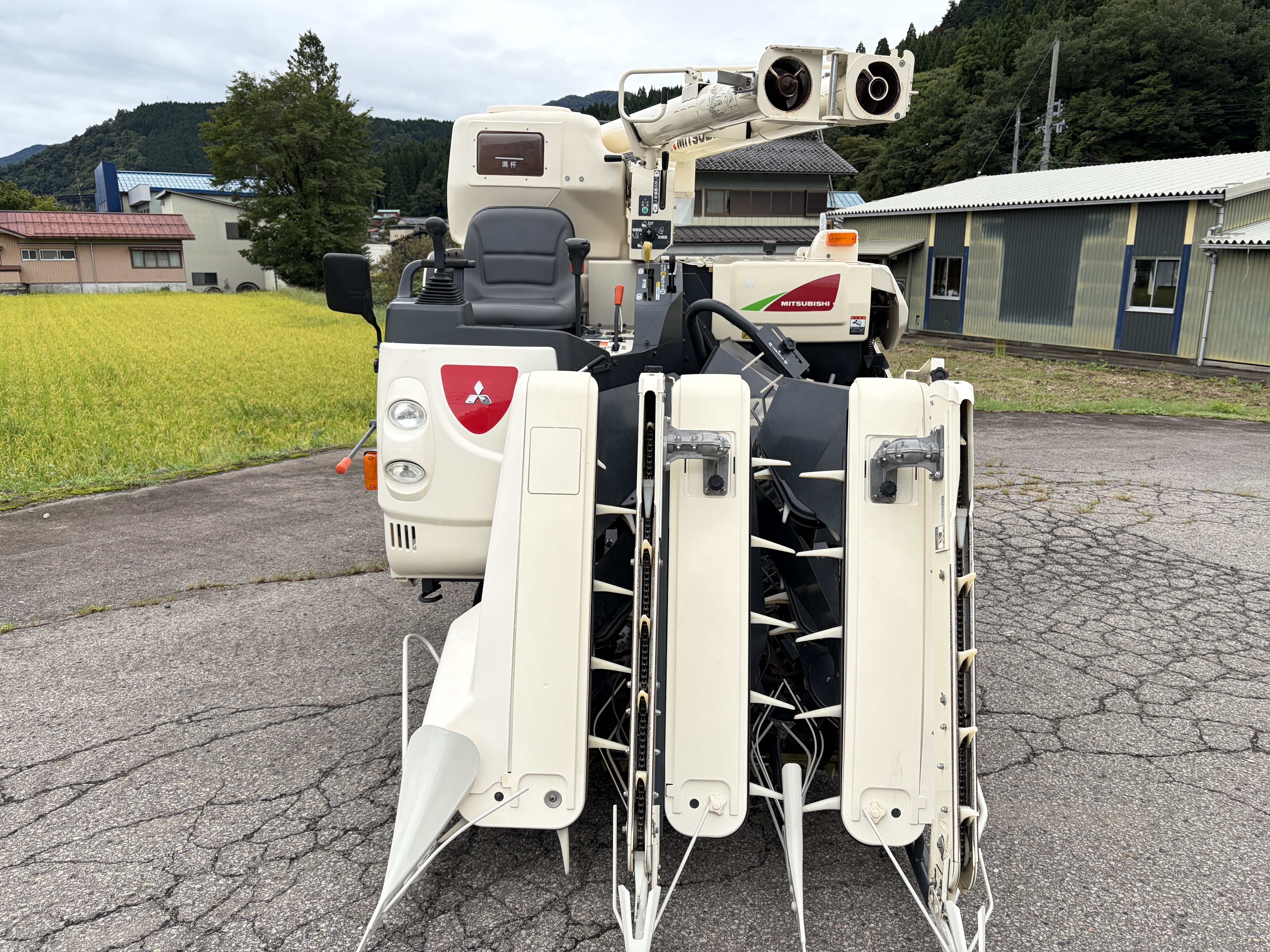 三菱マヒンドラ農機 中古コンバイン V323の商品画像3