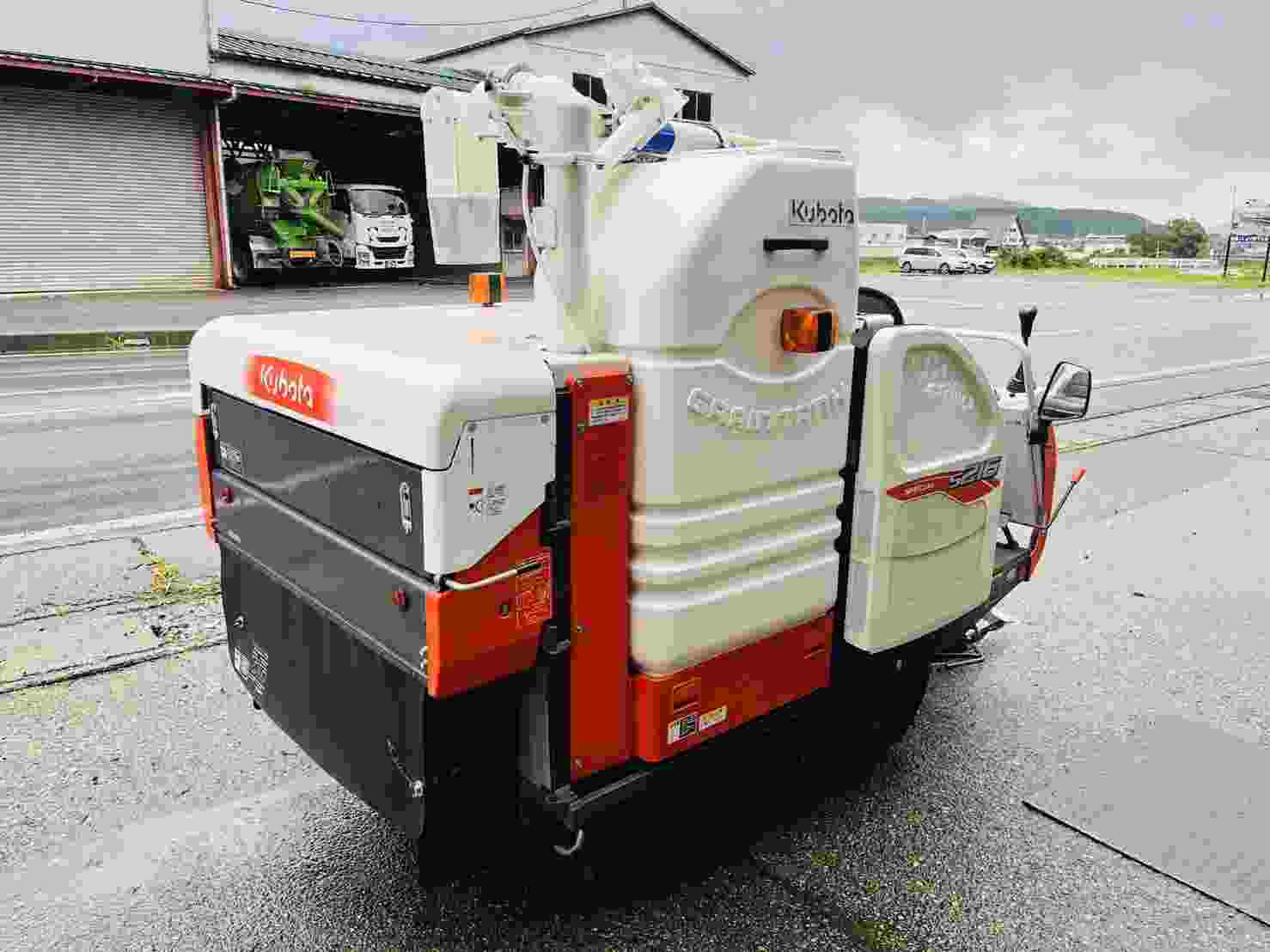 クボタ 中古コンバイン S216Gの商品画像4