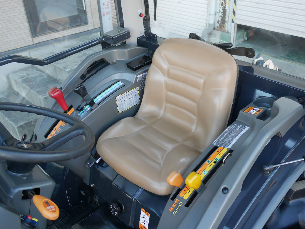 ヤンマー 中古トラクター EF226の商品画像6