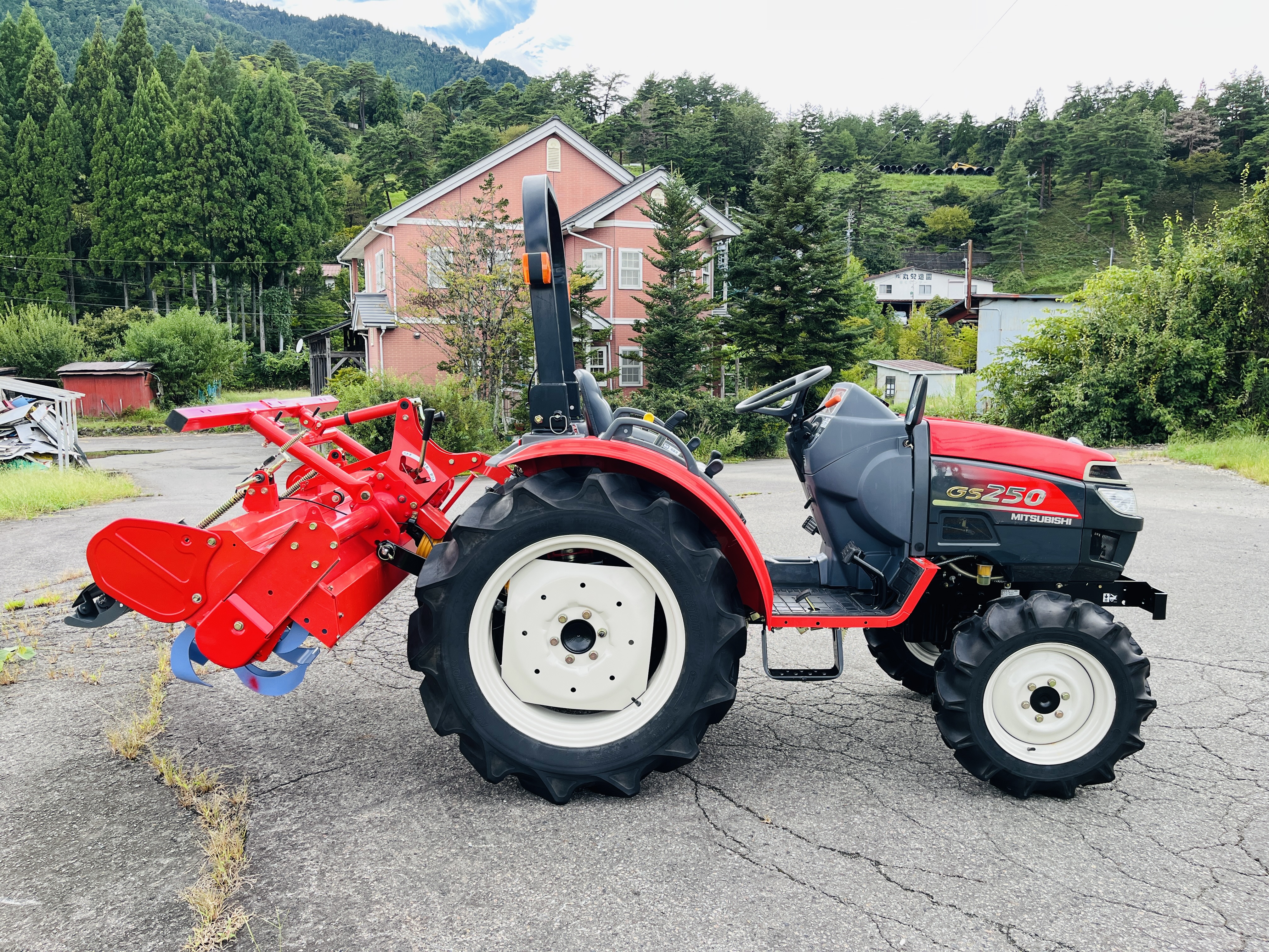 三菱マヒンドラ農機 中古トラクター GS250の商品画像6