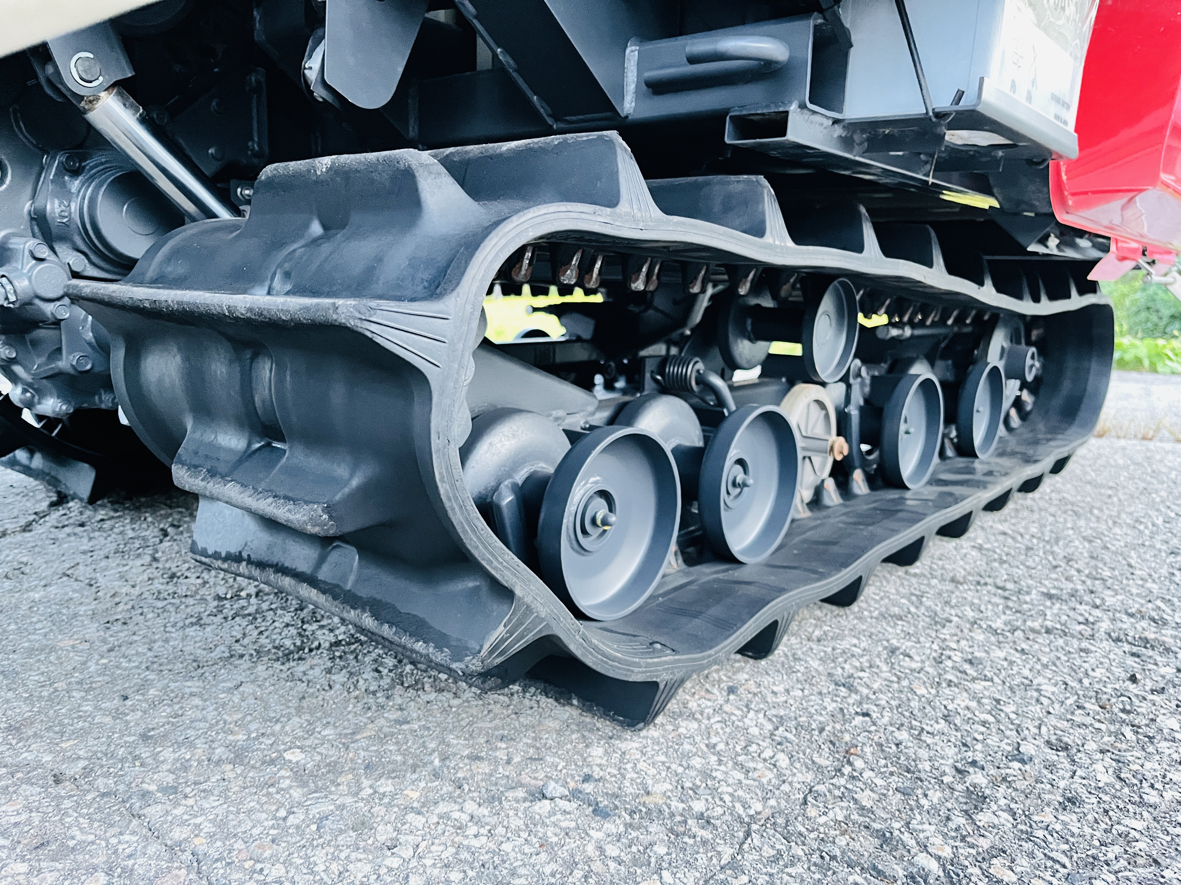 三菱マヒンドラ農機 中古コンバイン V221の商品画像10