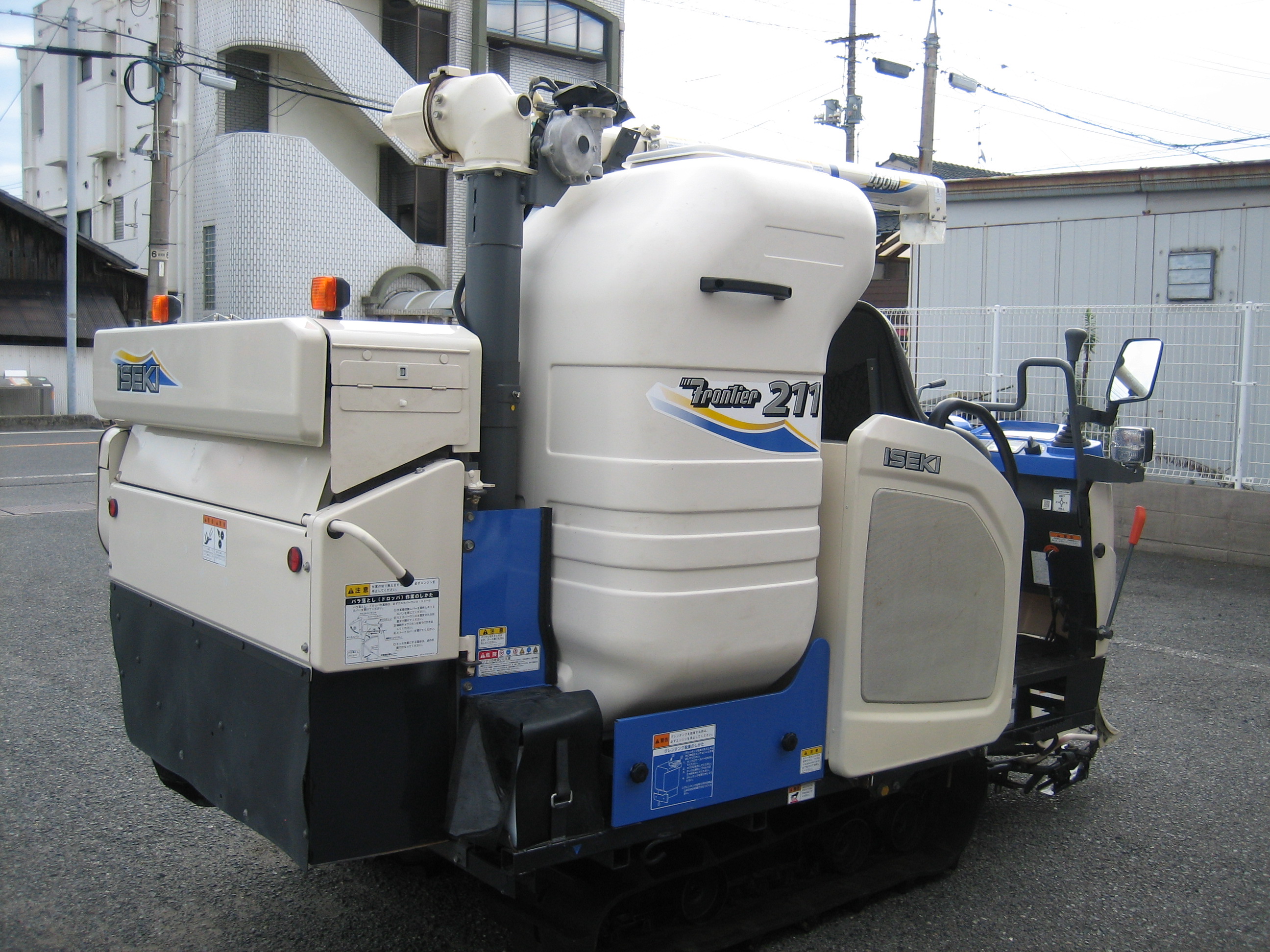 イセキ 中古コンバイン HVZ211G-EZKHWCの商品画像6