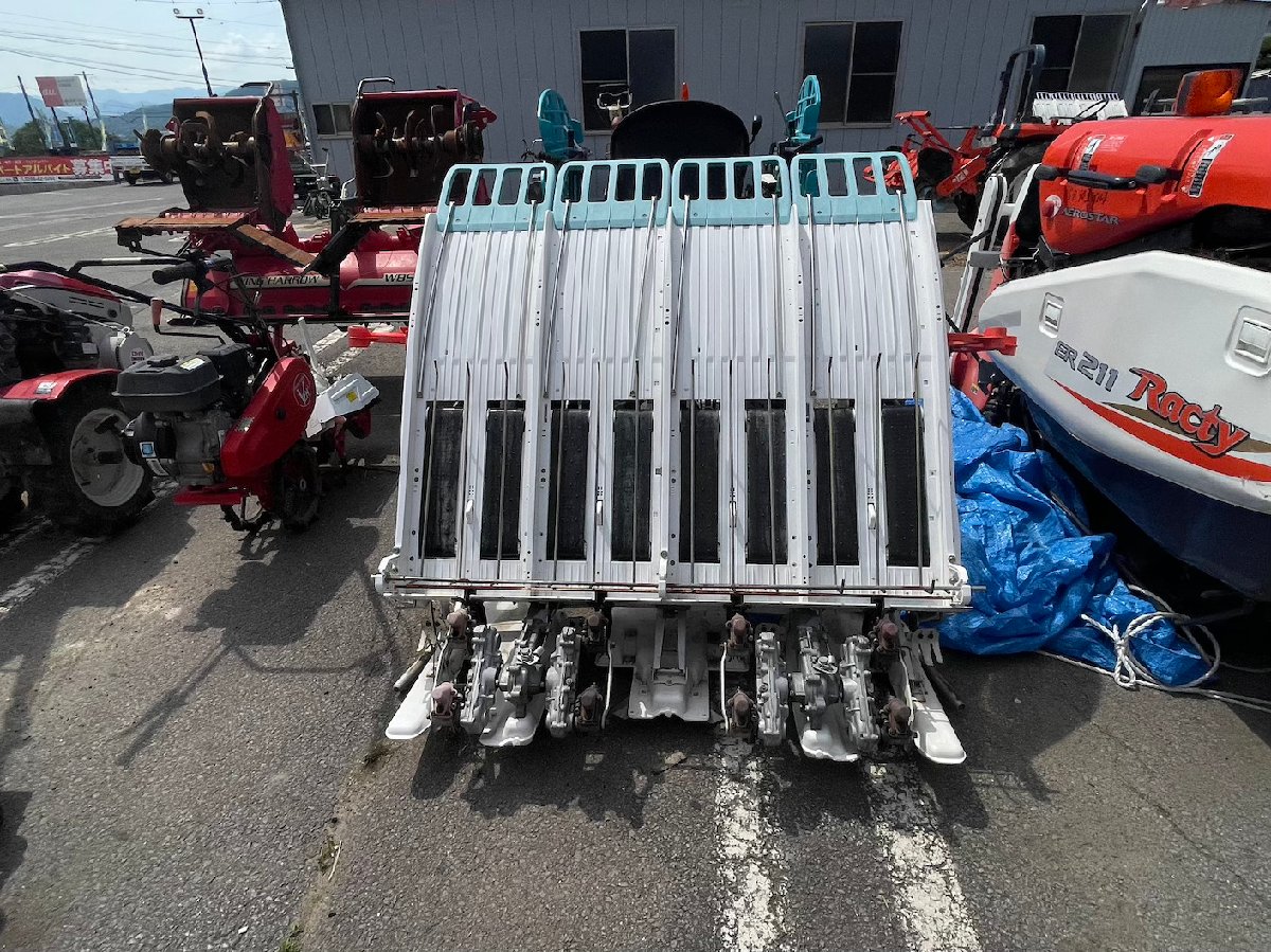  中古田植機 1771 クボタ 乗用田植機 SPU45P: 長さ×幅×高さ2360ｍｍ×1610ｍｍ×1300ｍｍ 重量:298�sの商品画像2