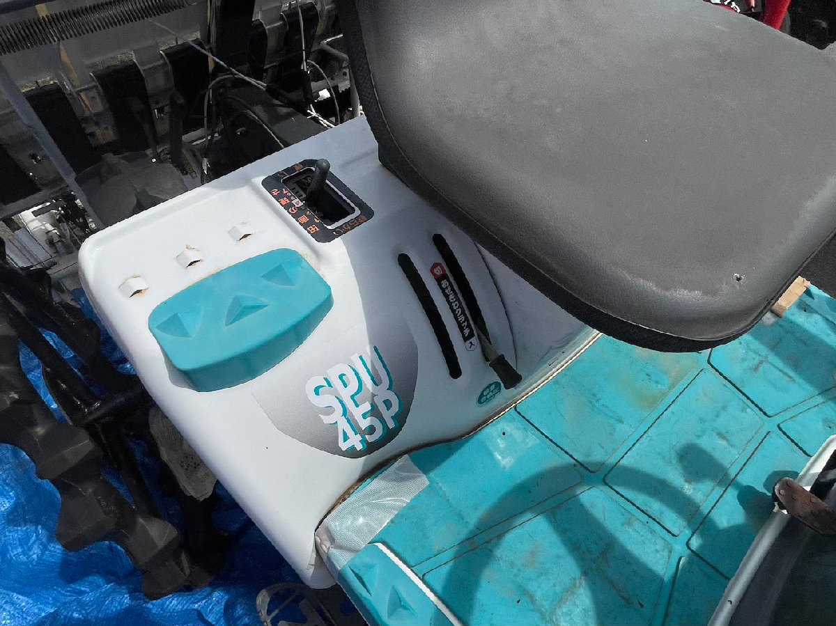  中古田植機 1771 クボタ 乗用田植機 SPU45P: 長さ×幅×高さ2360ｍｍ×1610ｍｍ×1300ｍｍ 重量:298�sの商品画像5