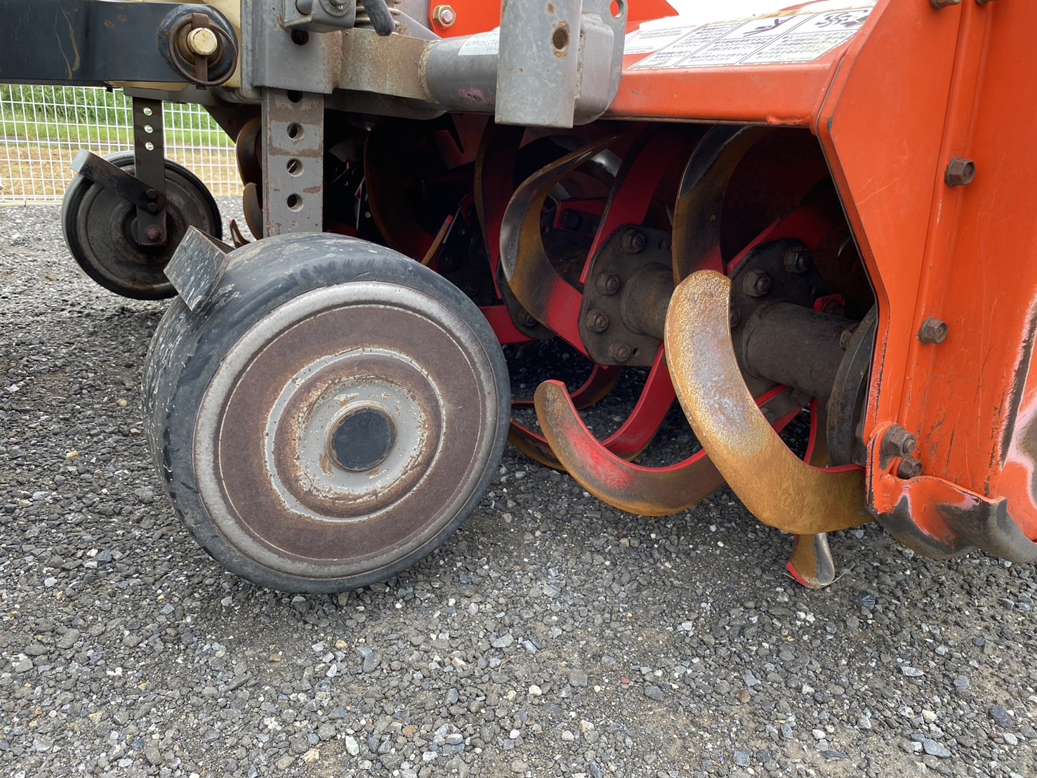 クボタ 中古トラクター 【美品】KL330 ニプロ　前輪新品　オイル＆エレメント交換済の商品画像8