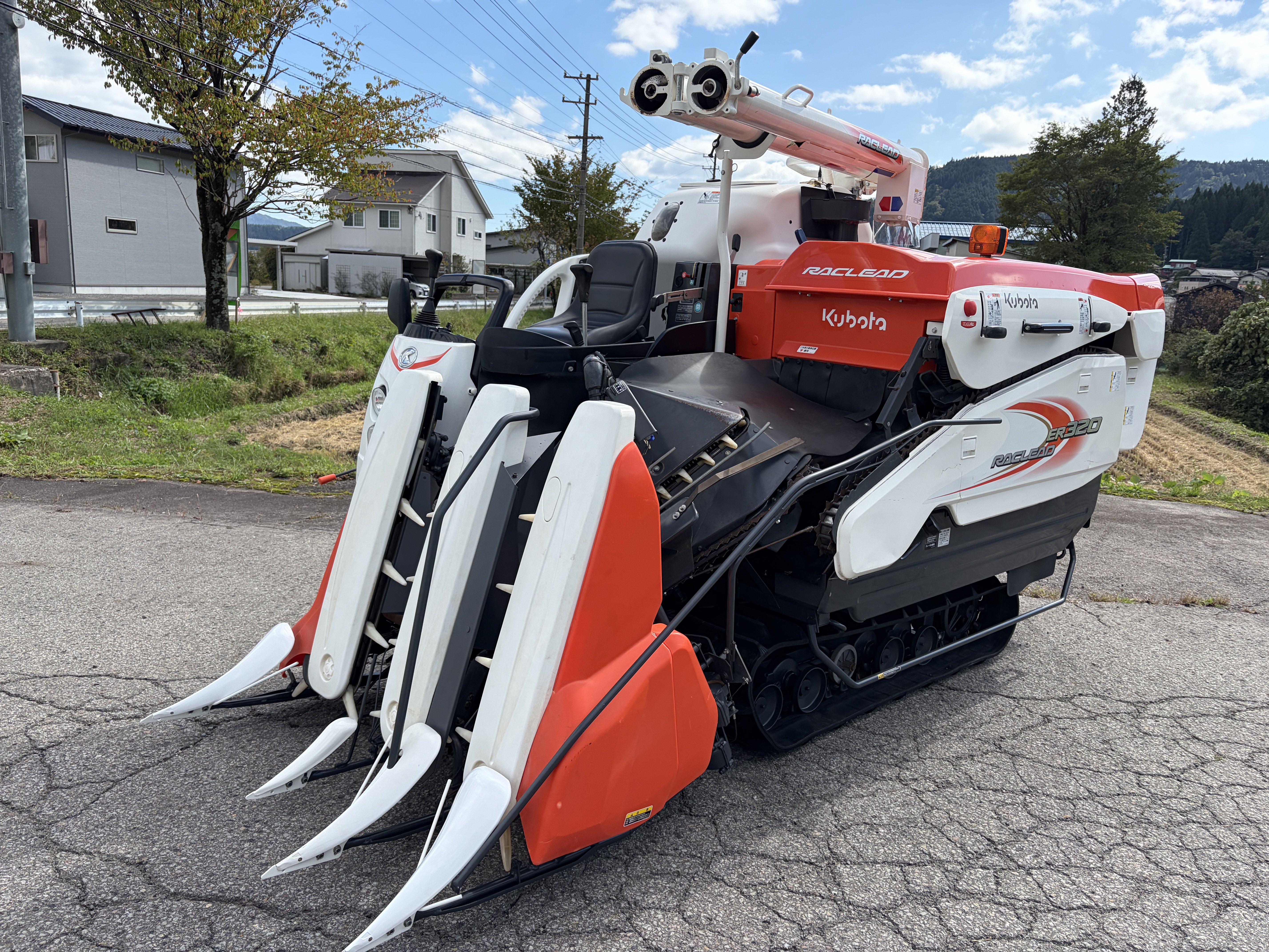 クボタ 中古コンバイン ER320-GW
